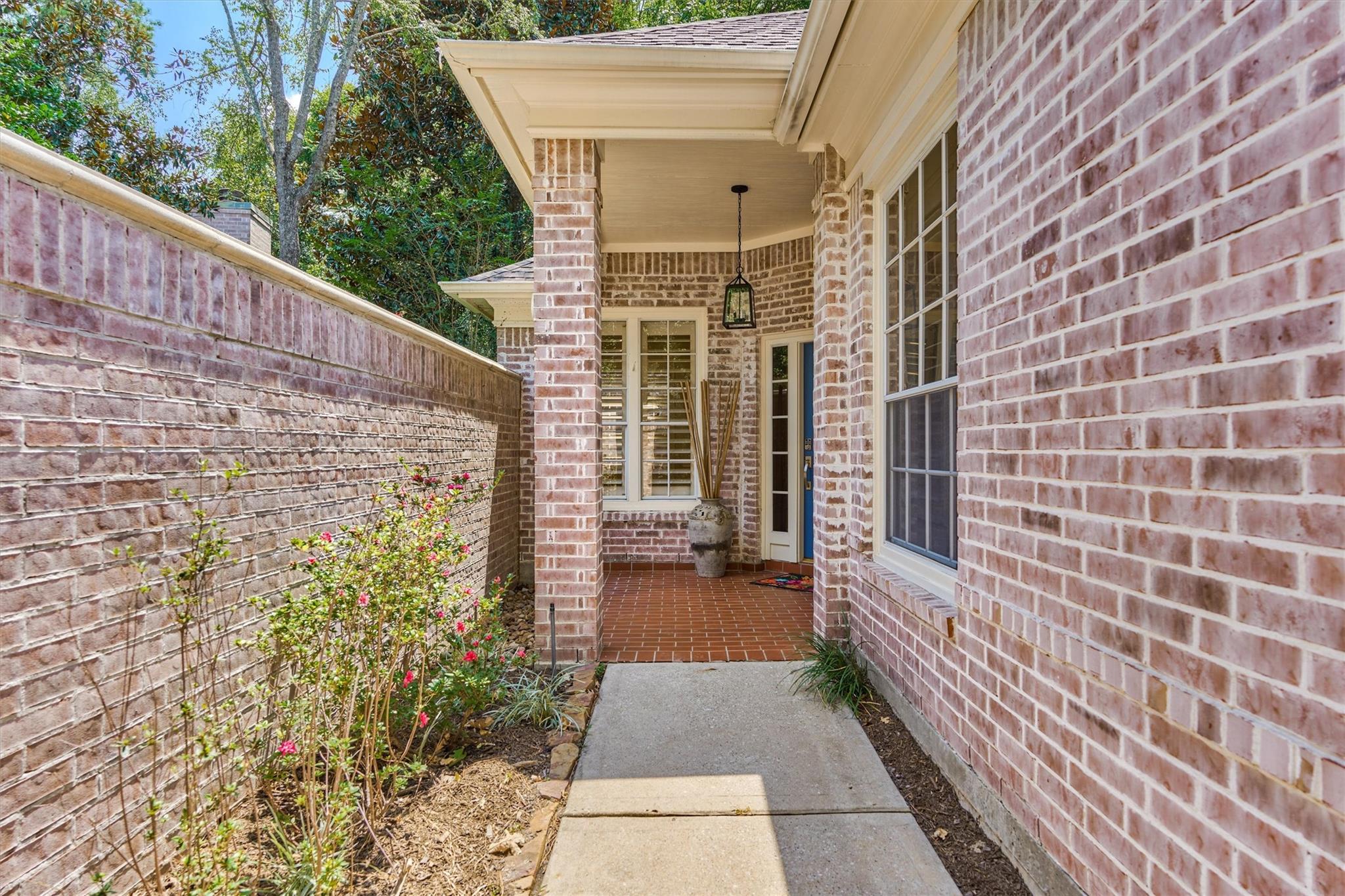 74 S Castlegreen Circle