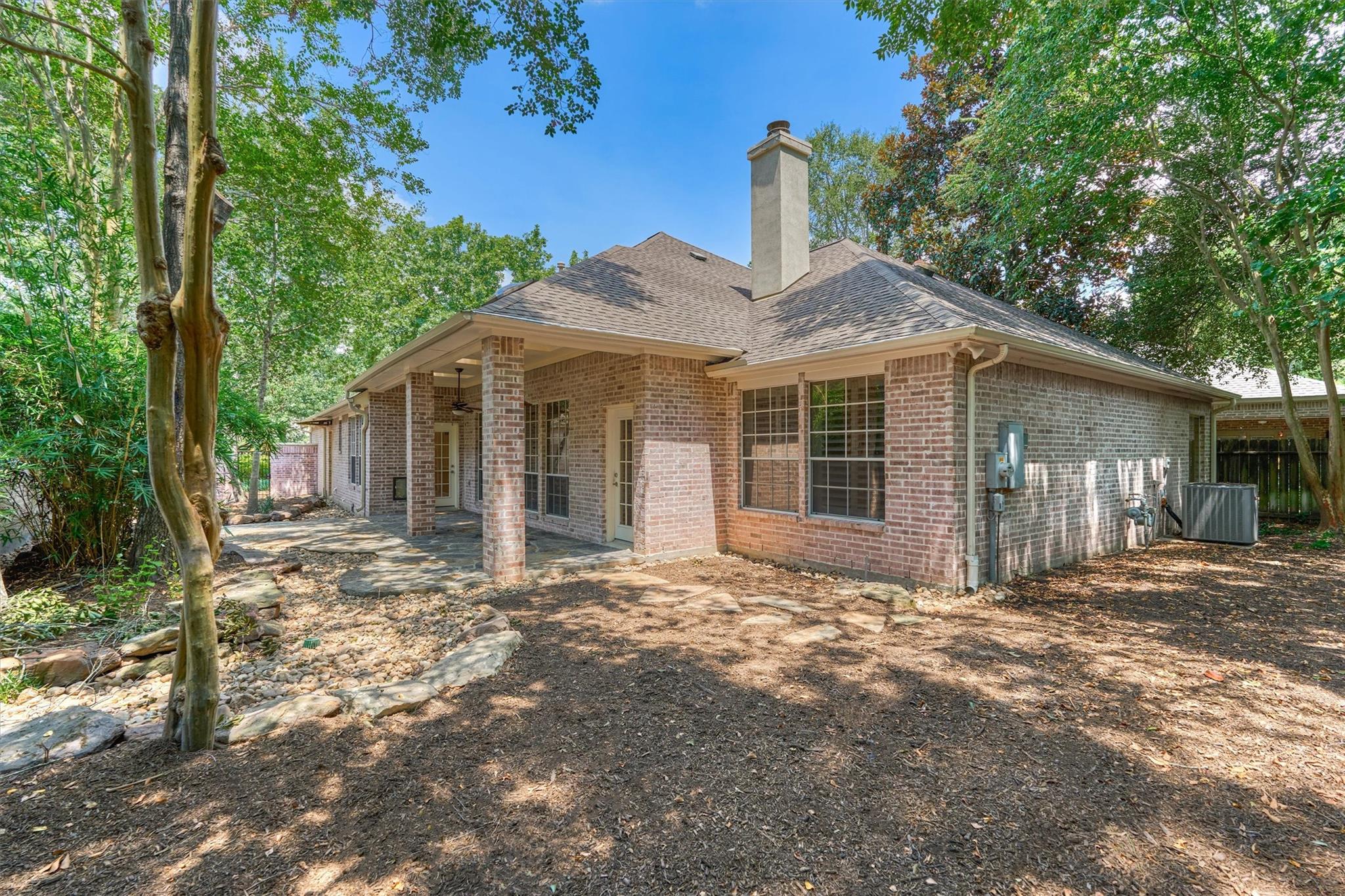 74 S Castlegreen Circle