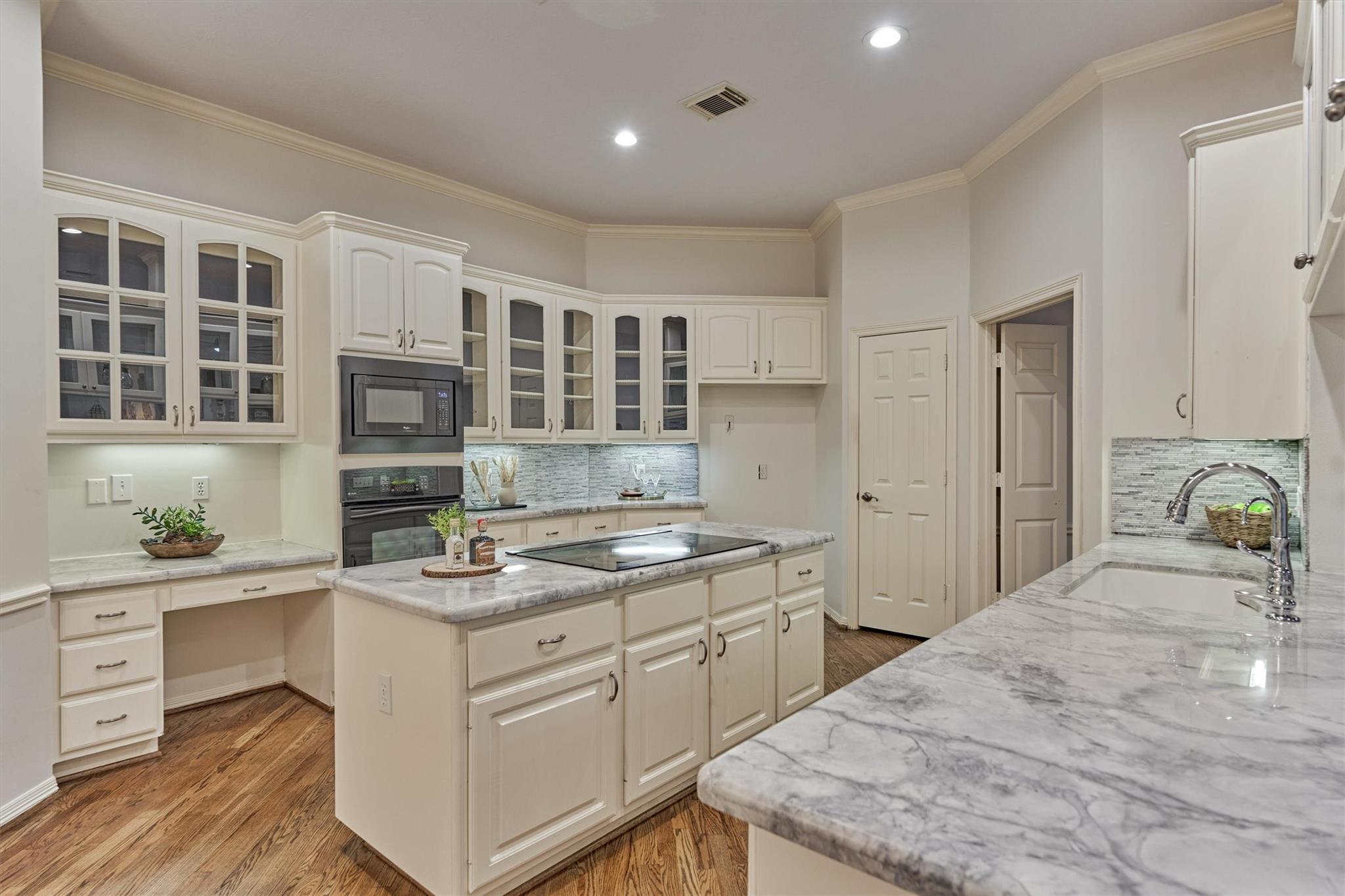 74 S Castlegreen Circle