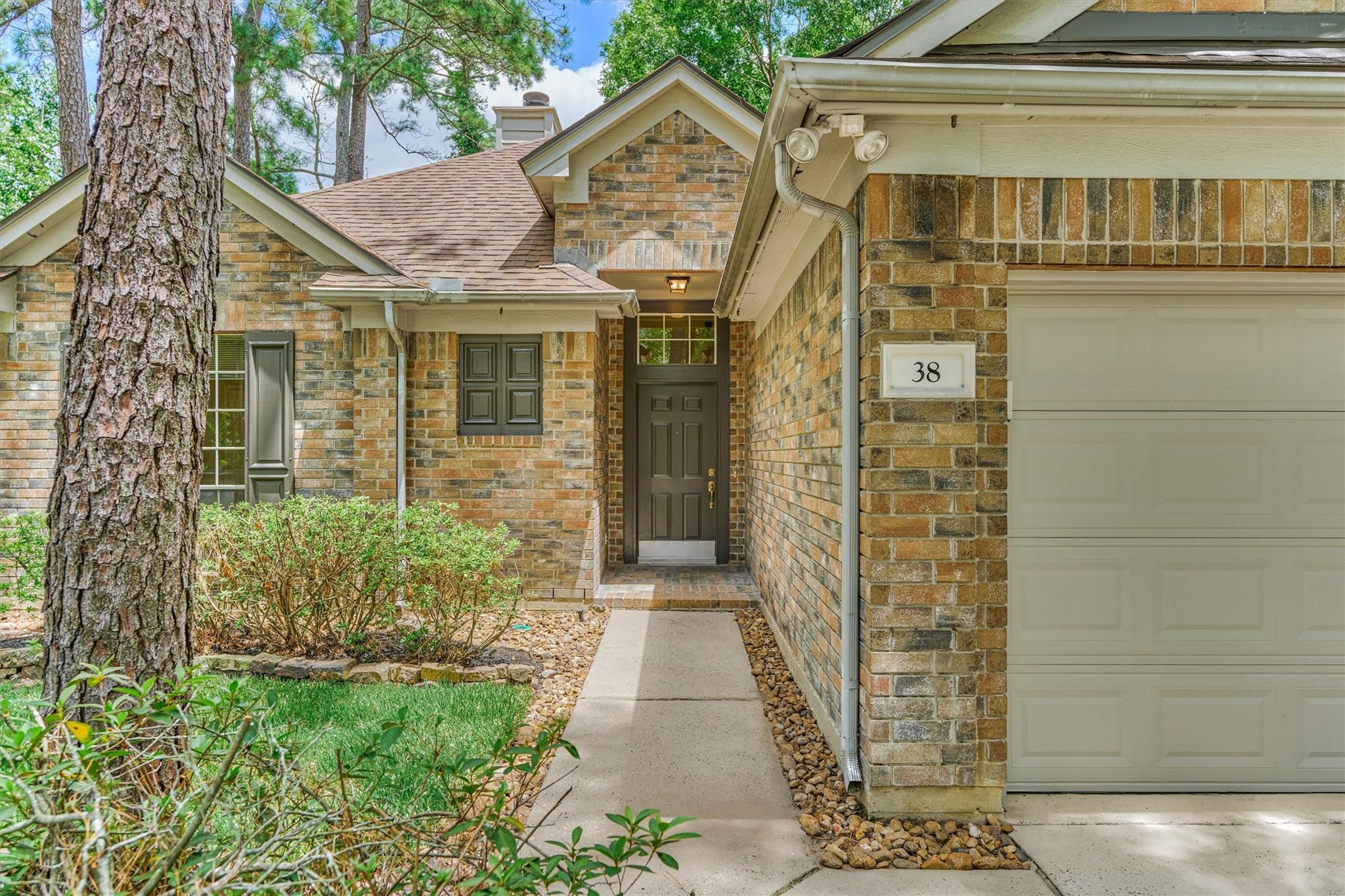 38 Tranquil Glade Place