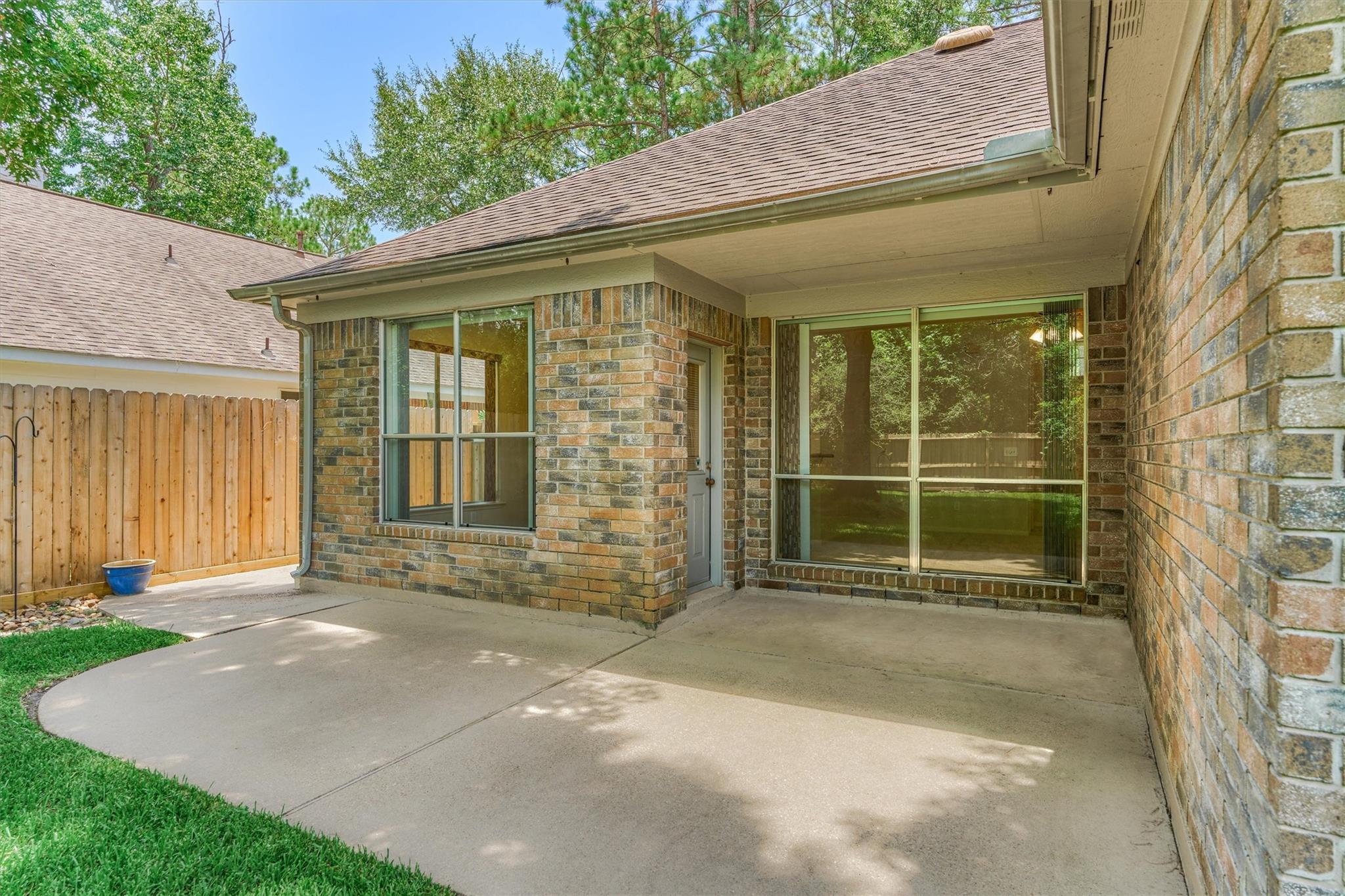 38 Tranquil Glade Place