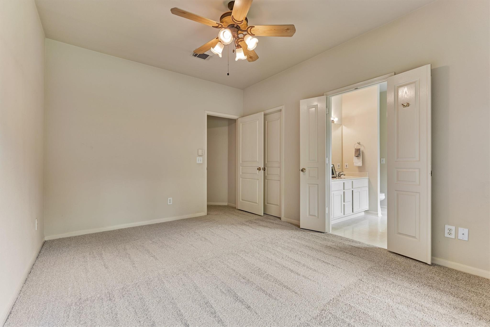 38 Tranquil Glade Place