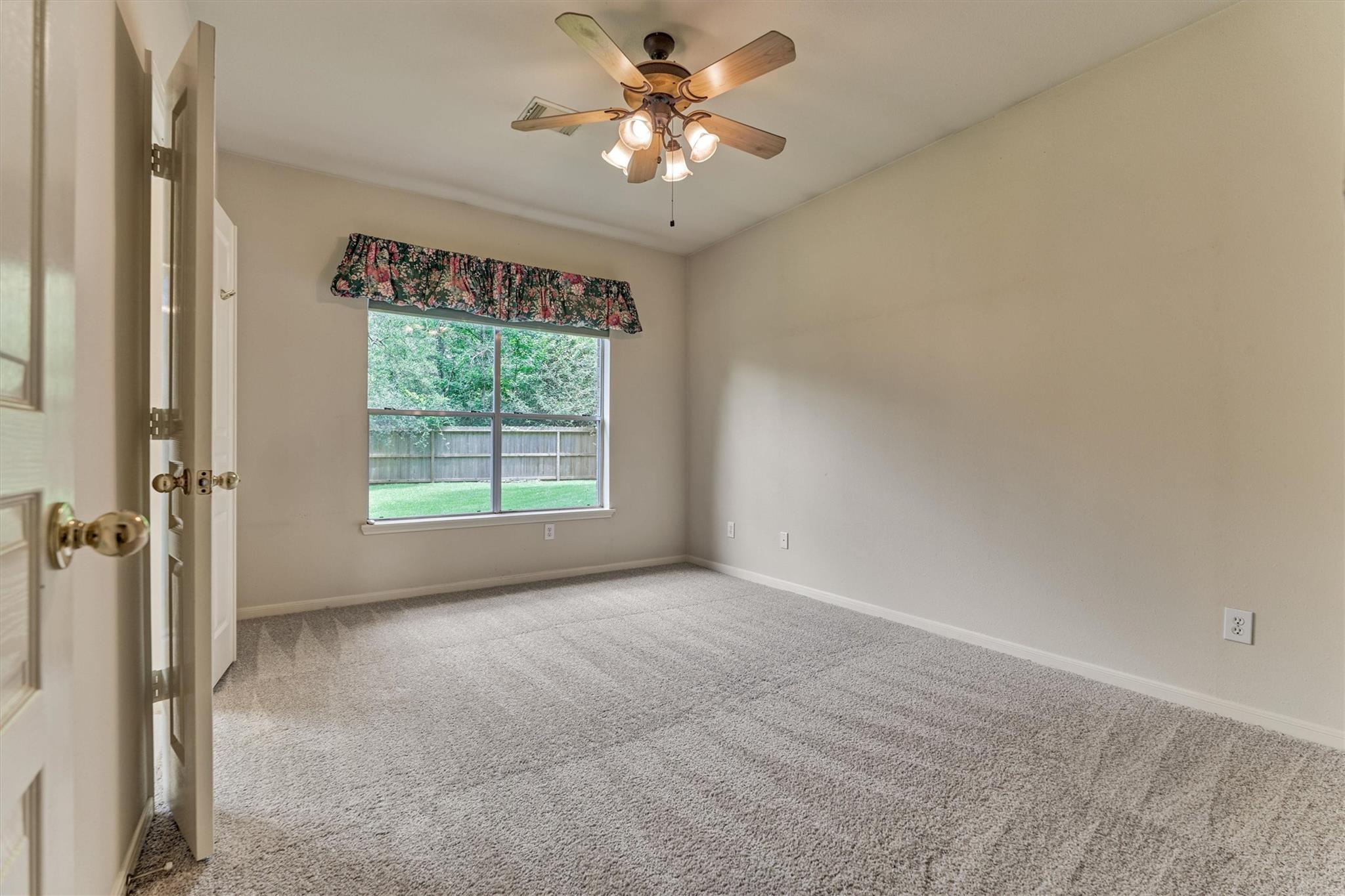 38 Tranquil Glade Place