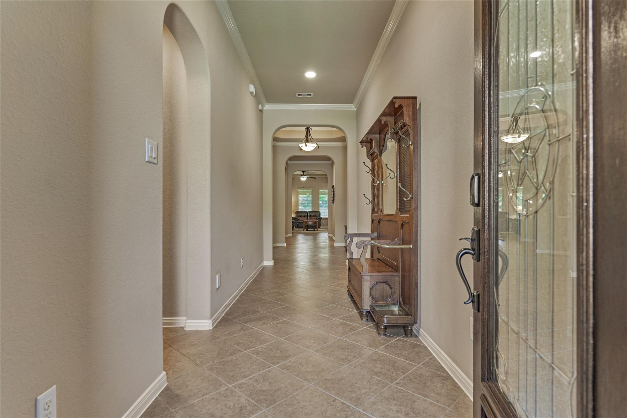 21007 Courtly Manner Court