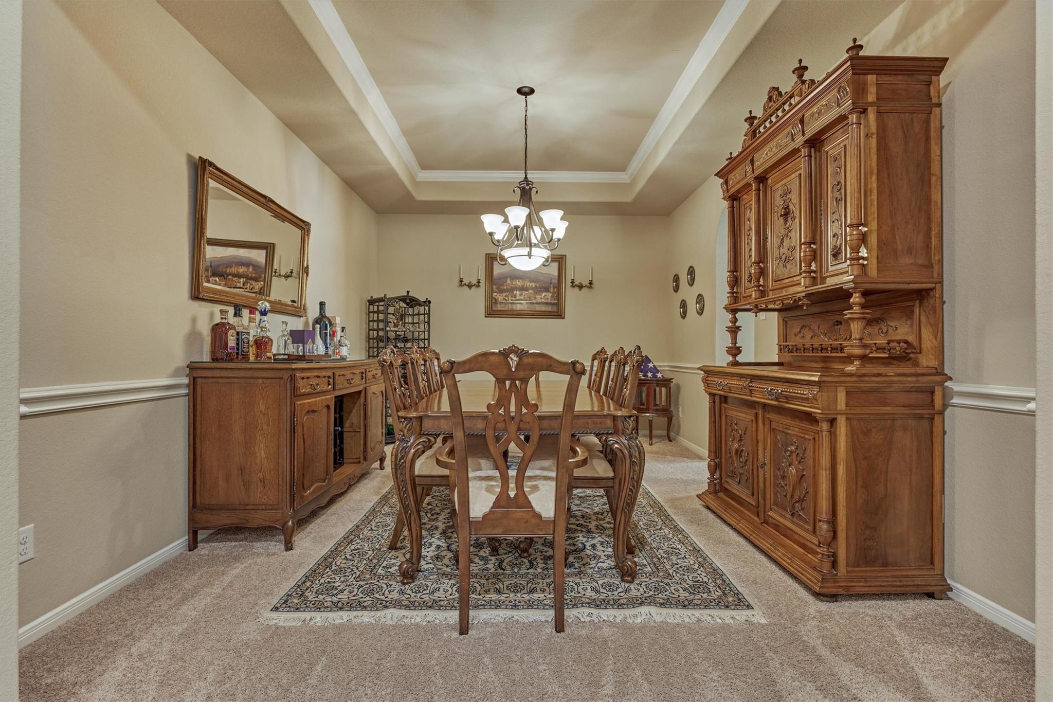 21007 Courtly Manner Court