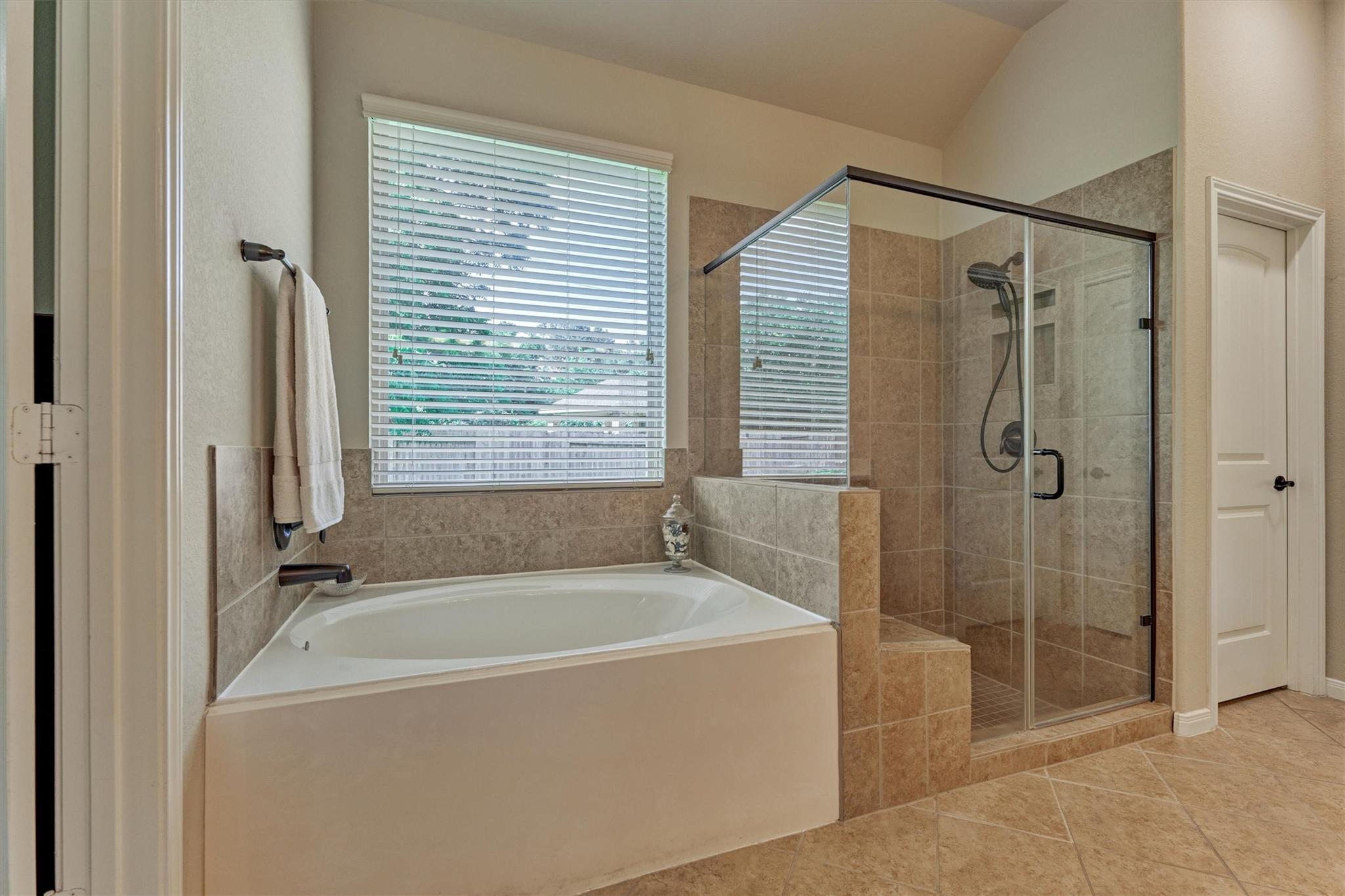 21007 Courtly Manner Court