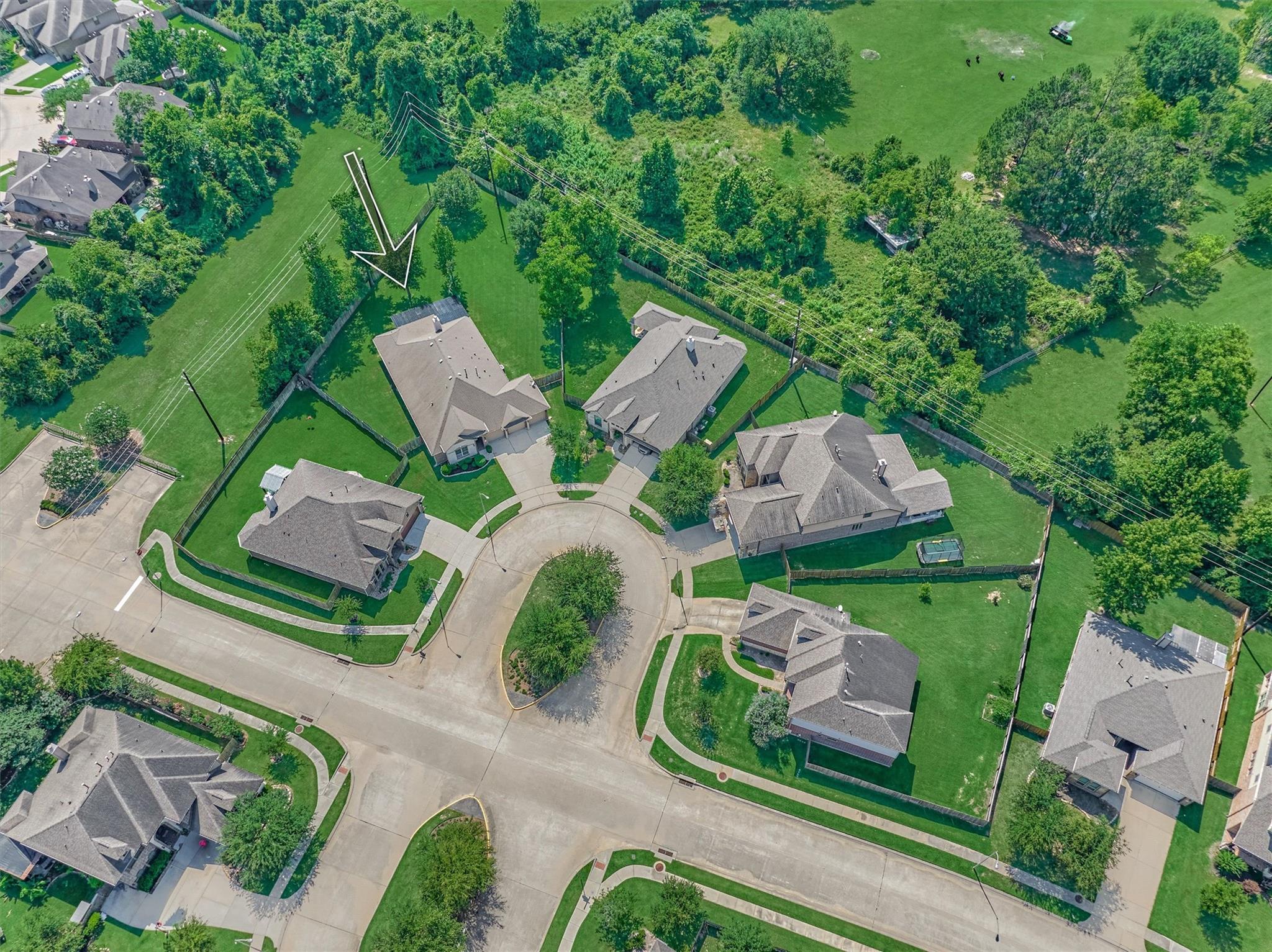 21007 Courtly Manner Court