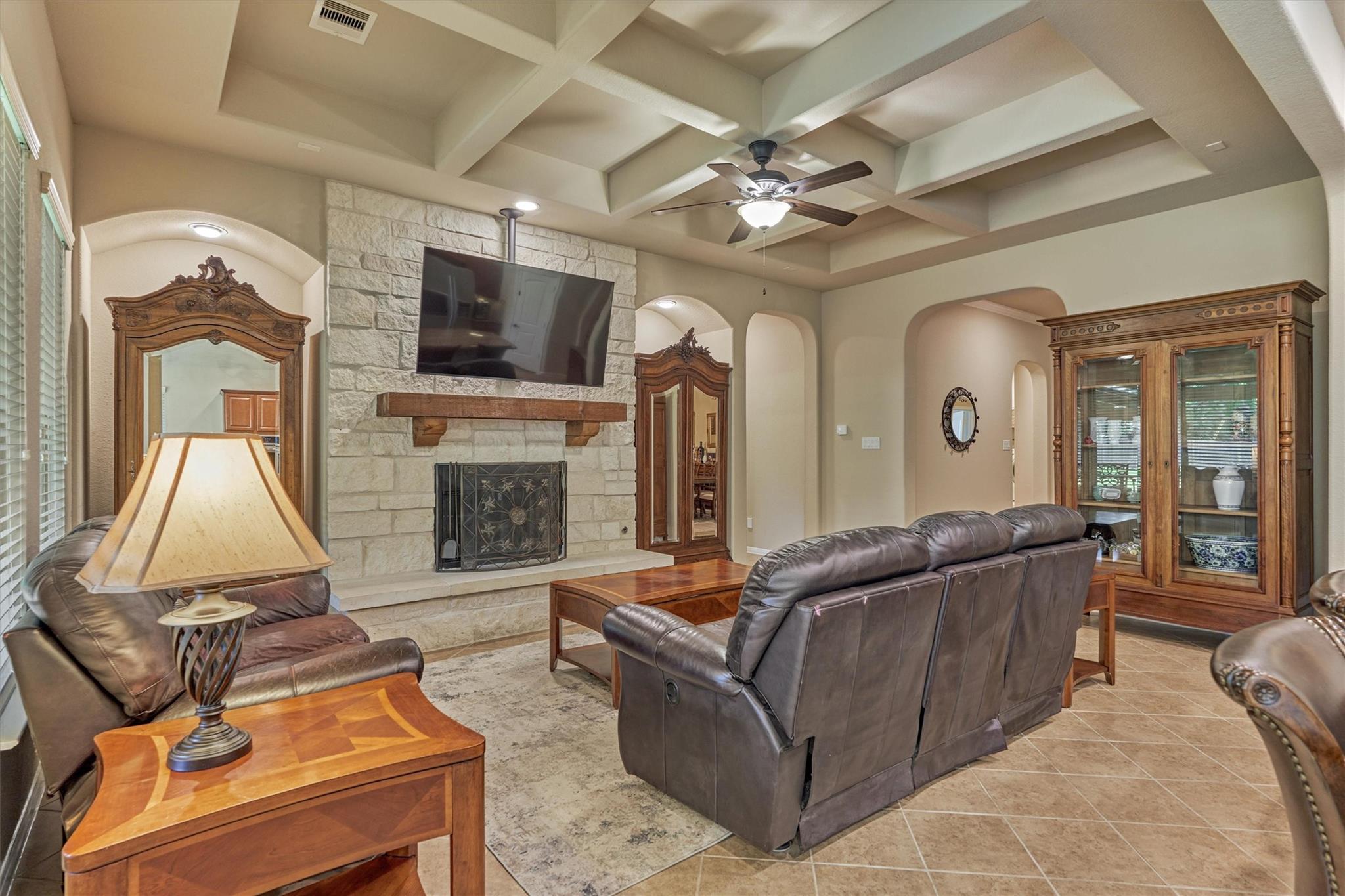 21007 Courtly Manner Court