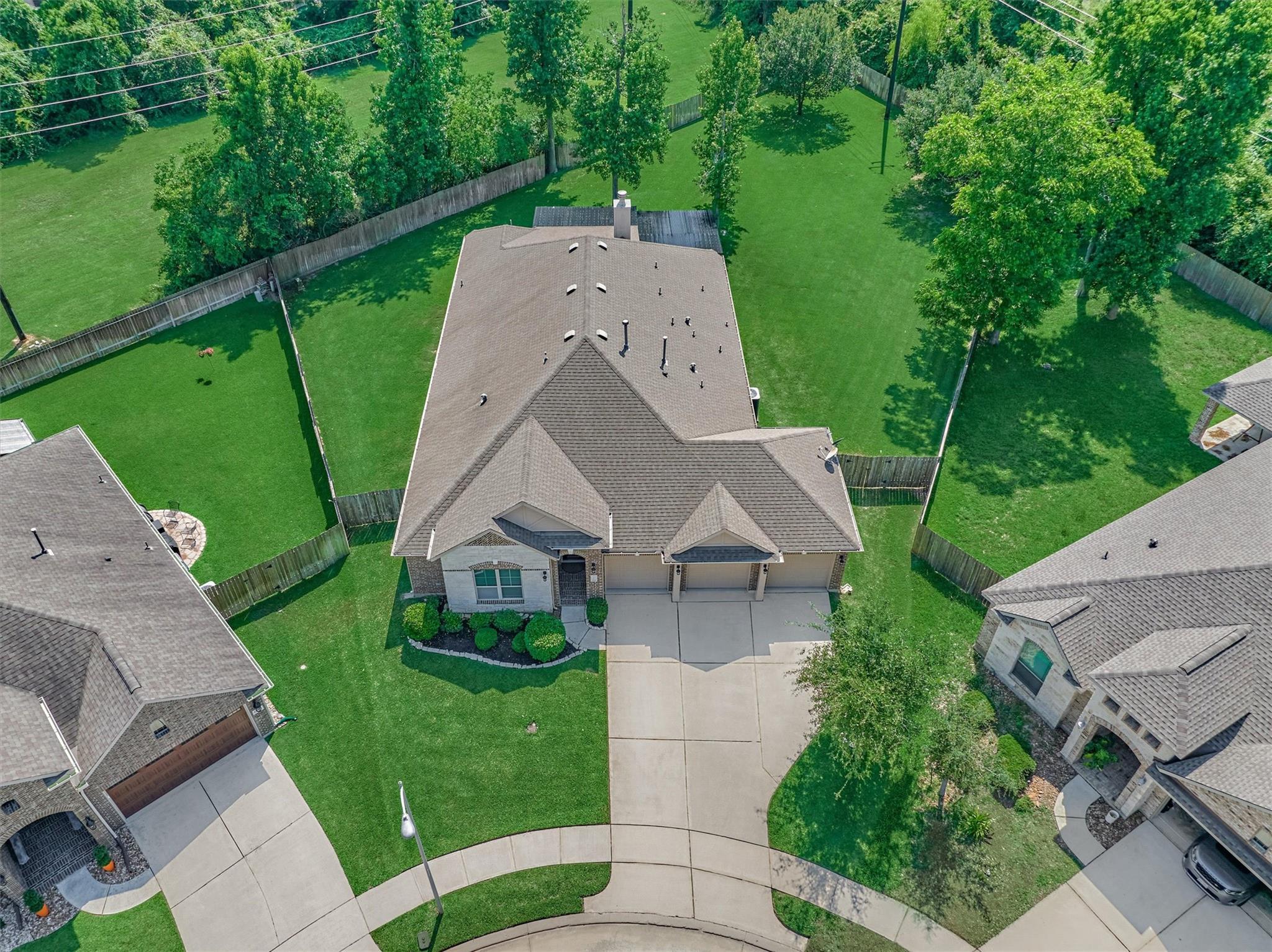 21007 Courtly Manner Court