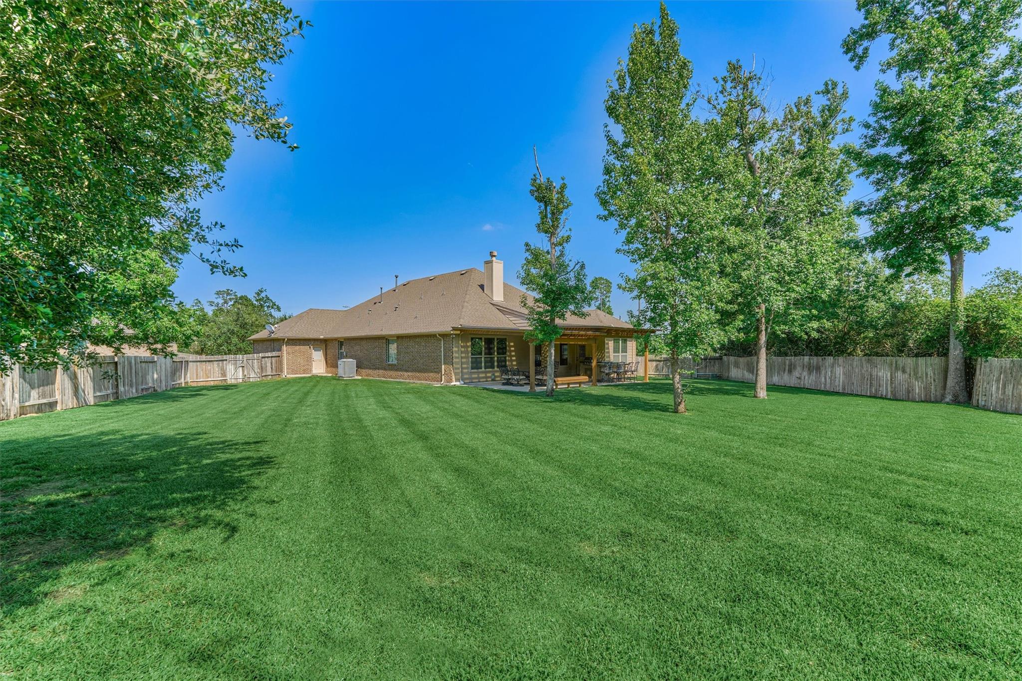 21007 Courtly Manner Court