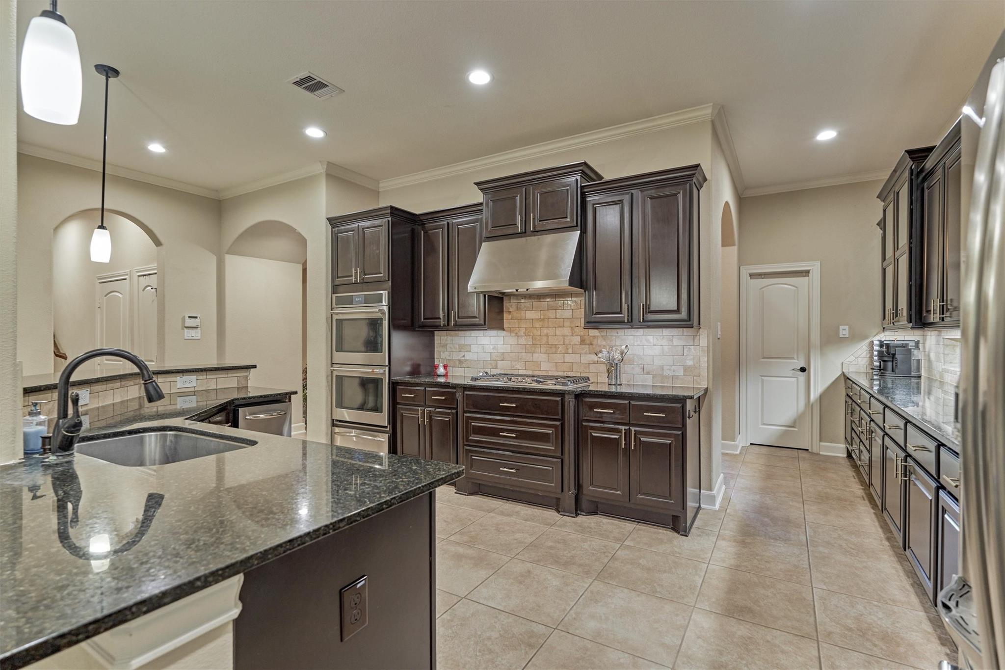 15 Camplight Court