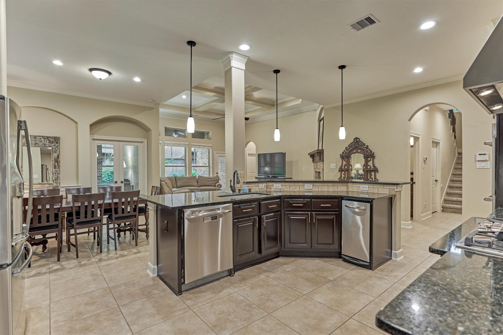 15 Camplight Court