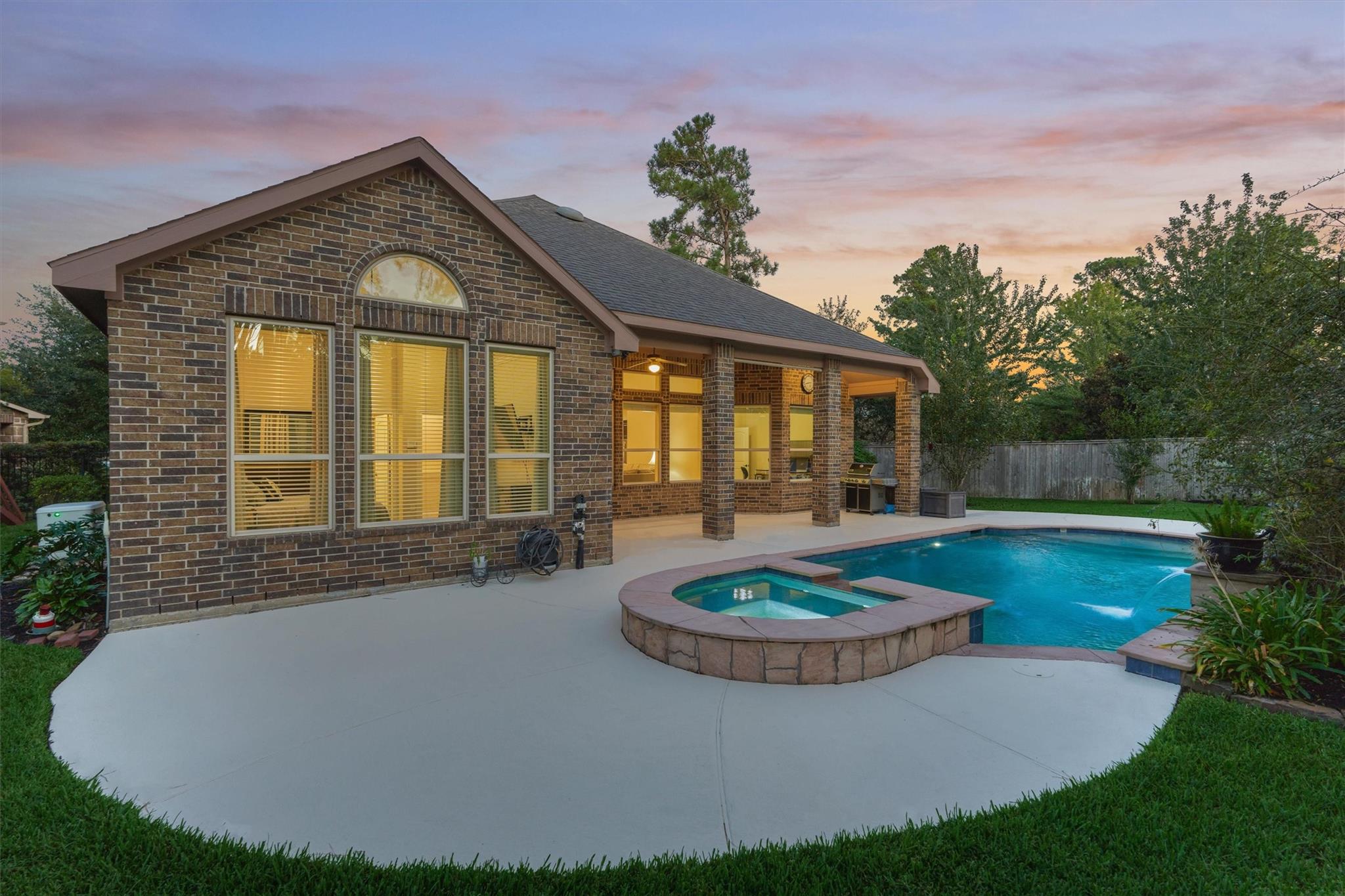 15 Camplight Court