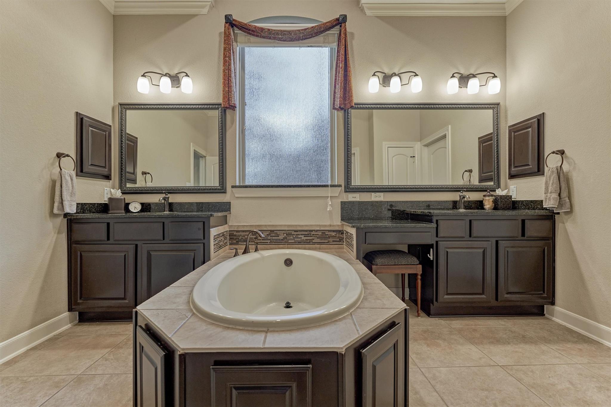 15 Camplight Court