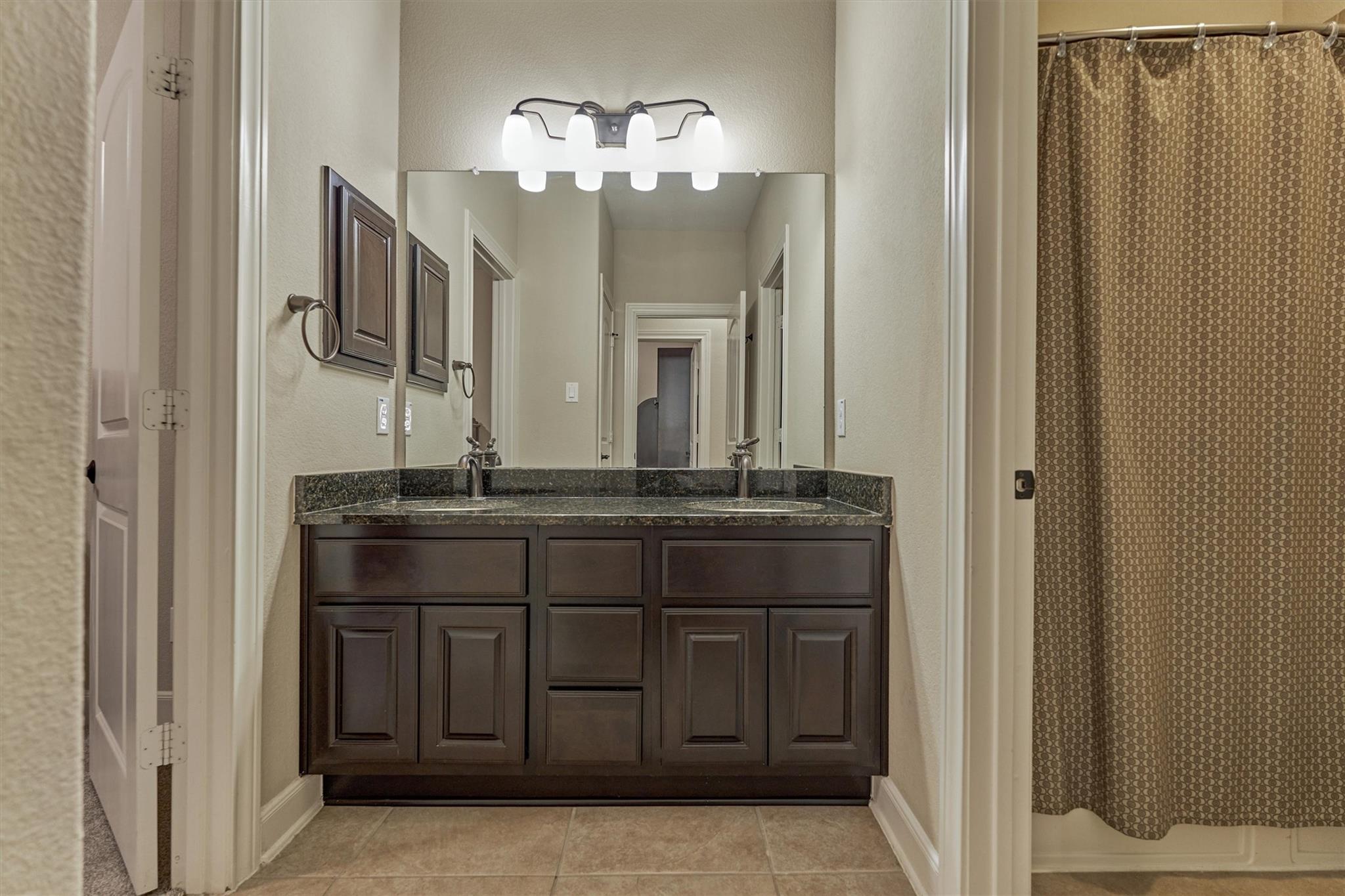 15 Camplight Court
