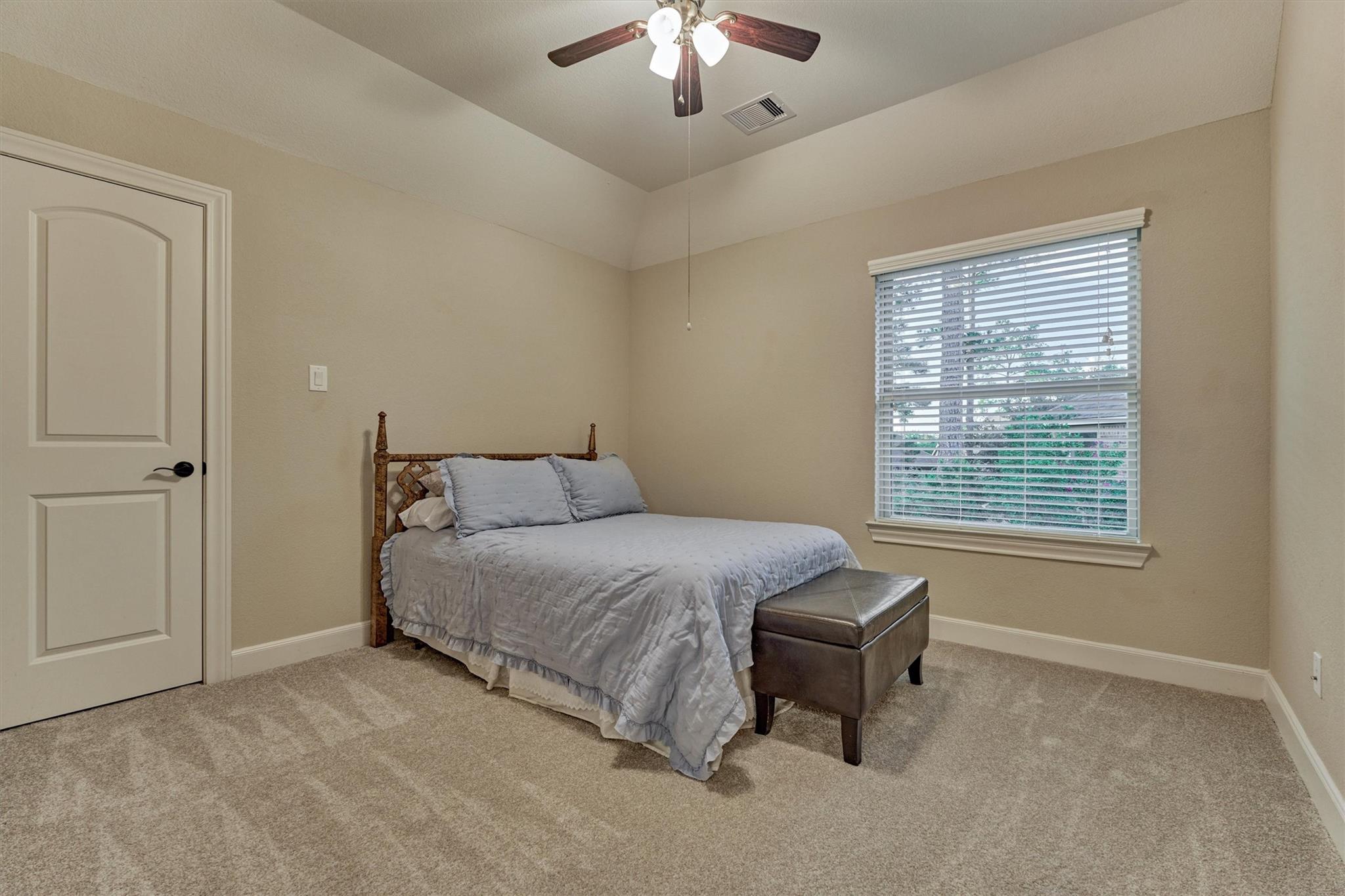 15 Camplight Court