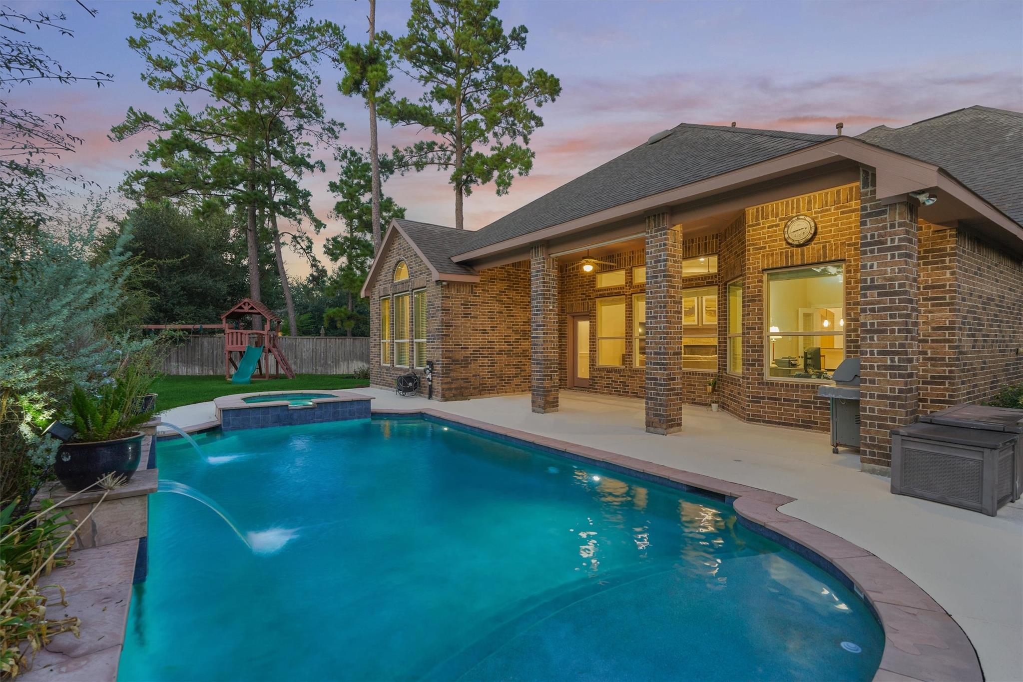 15 Camplight Court