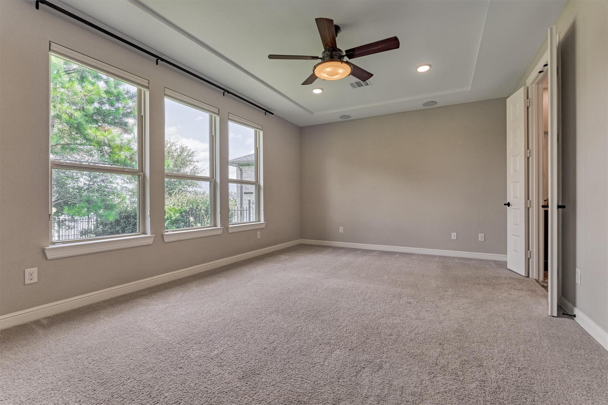 11 Shumard Oak Drive