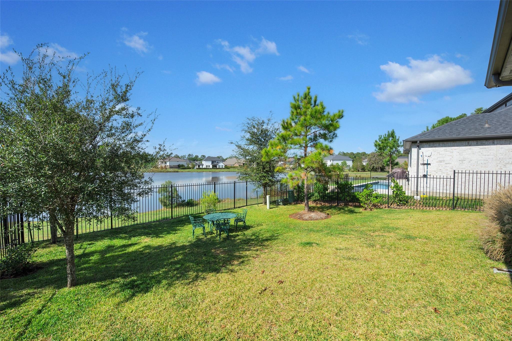 11 Shumard Oak Drive
