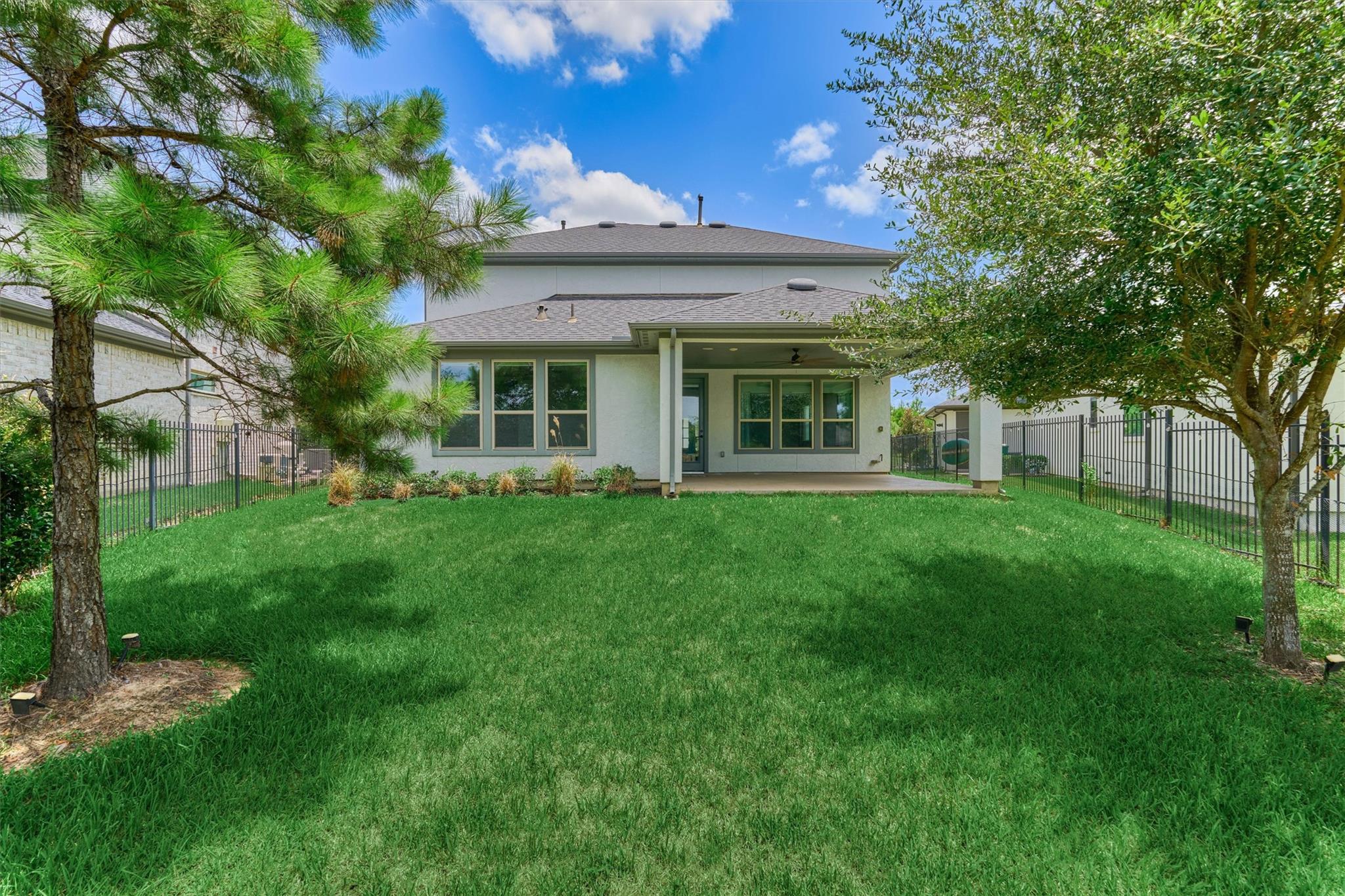 11 Shumard Oak Drive