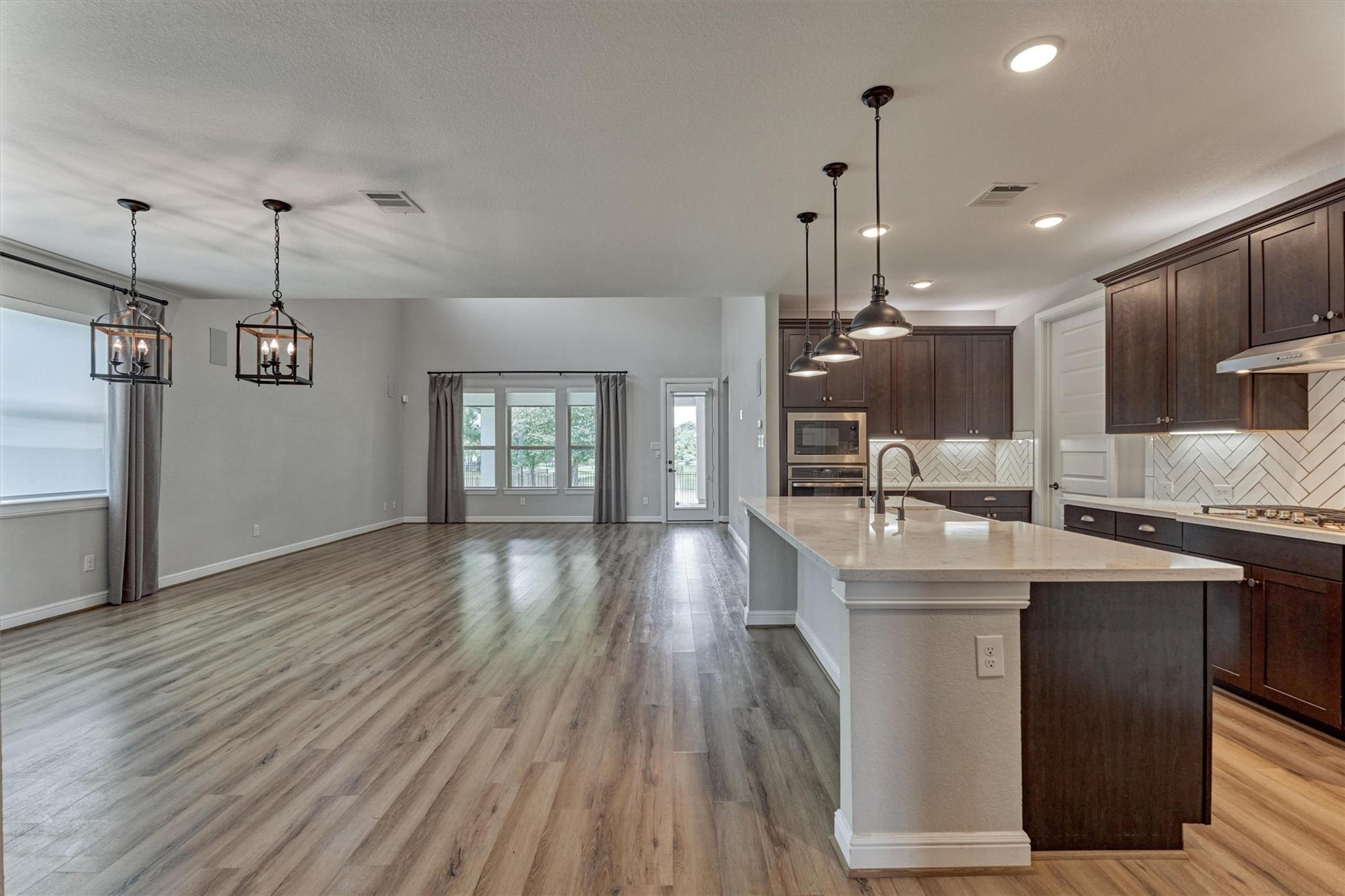 11 Shumard Oak Drive