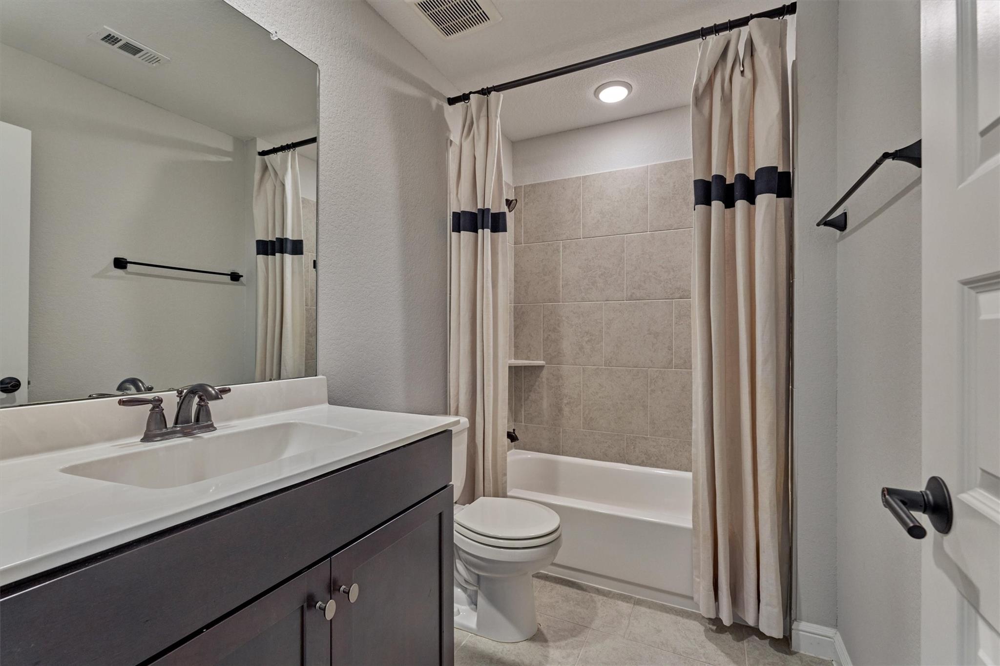 11 Shumard Oak Drive