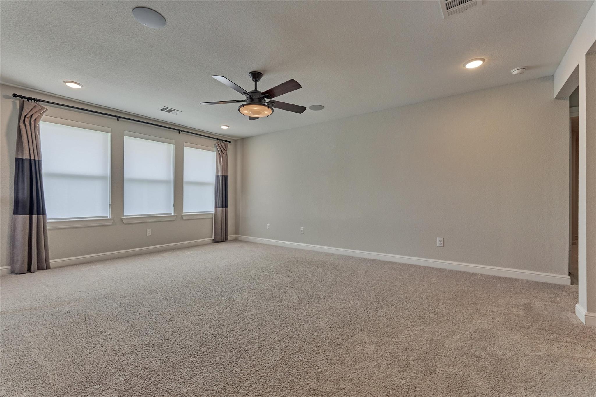 11 Shumard Oak Drive