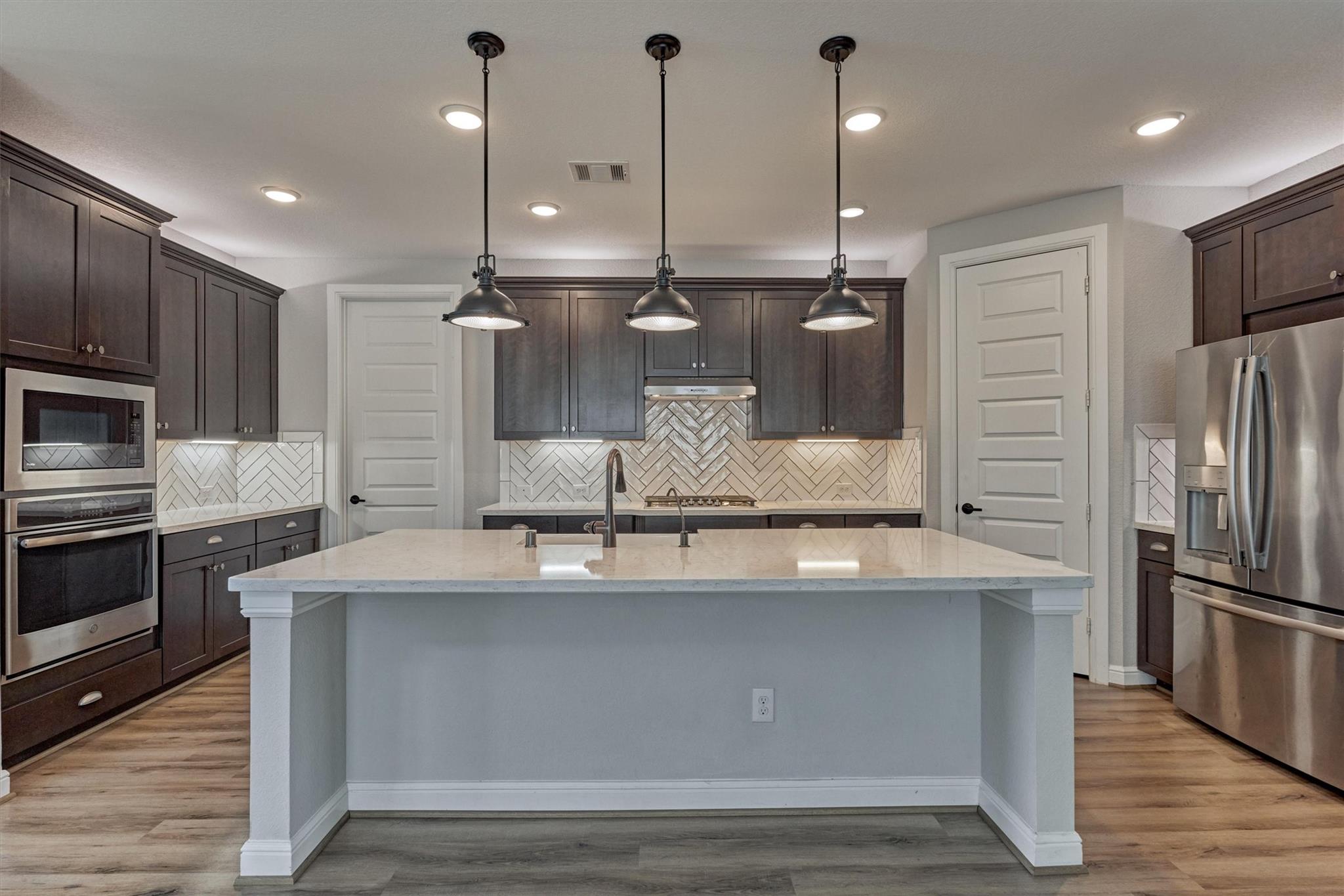11 Shumard Oak Drive