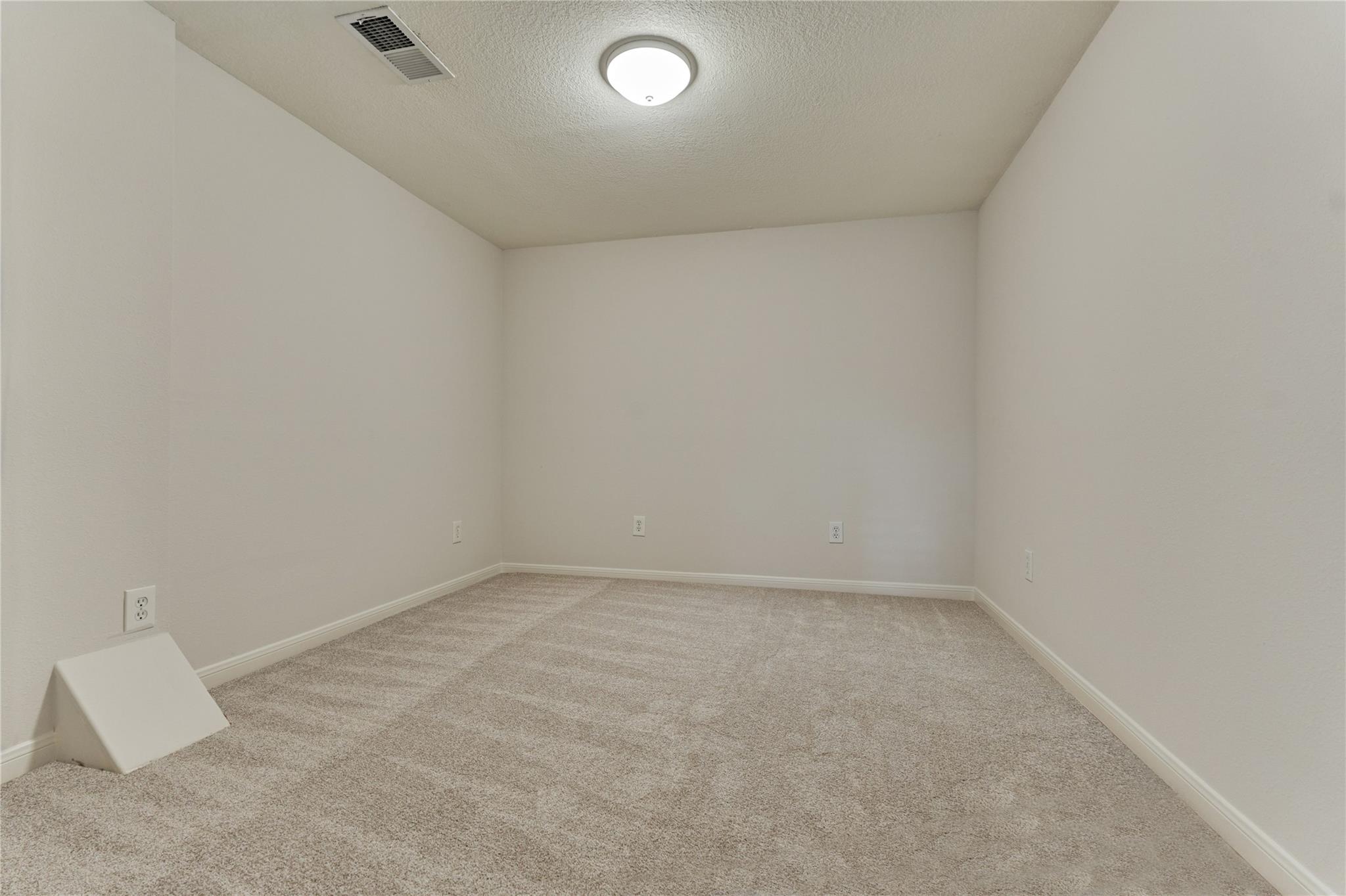 89 N Apple Springs Circle