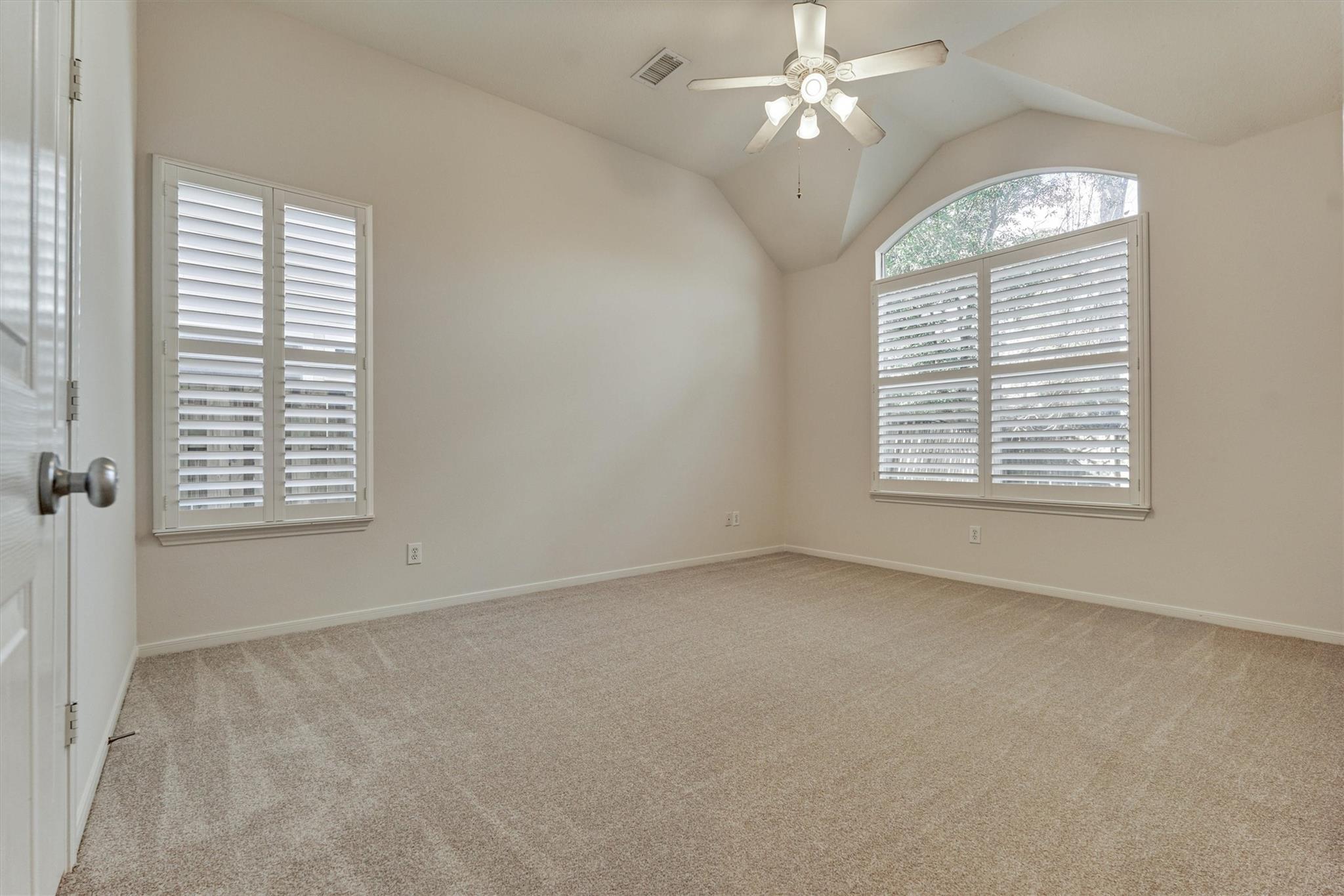 89 N Apple Springs Circle