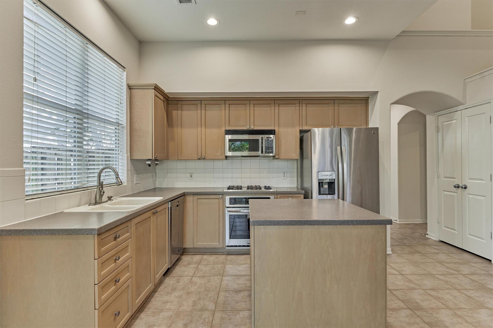 89 N Apple Springs Circle