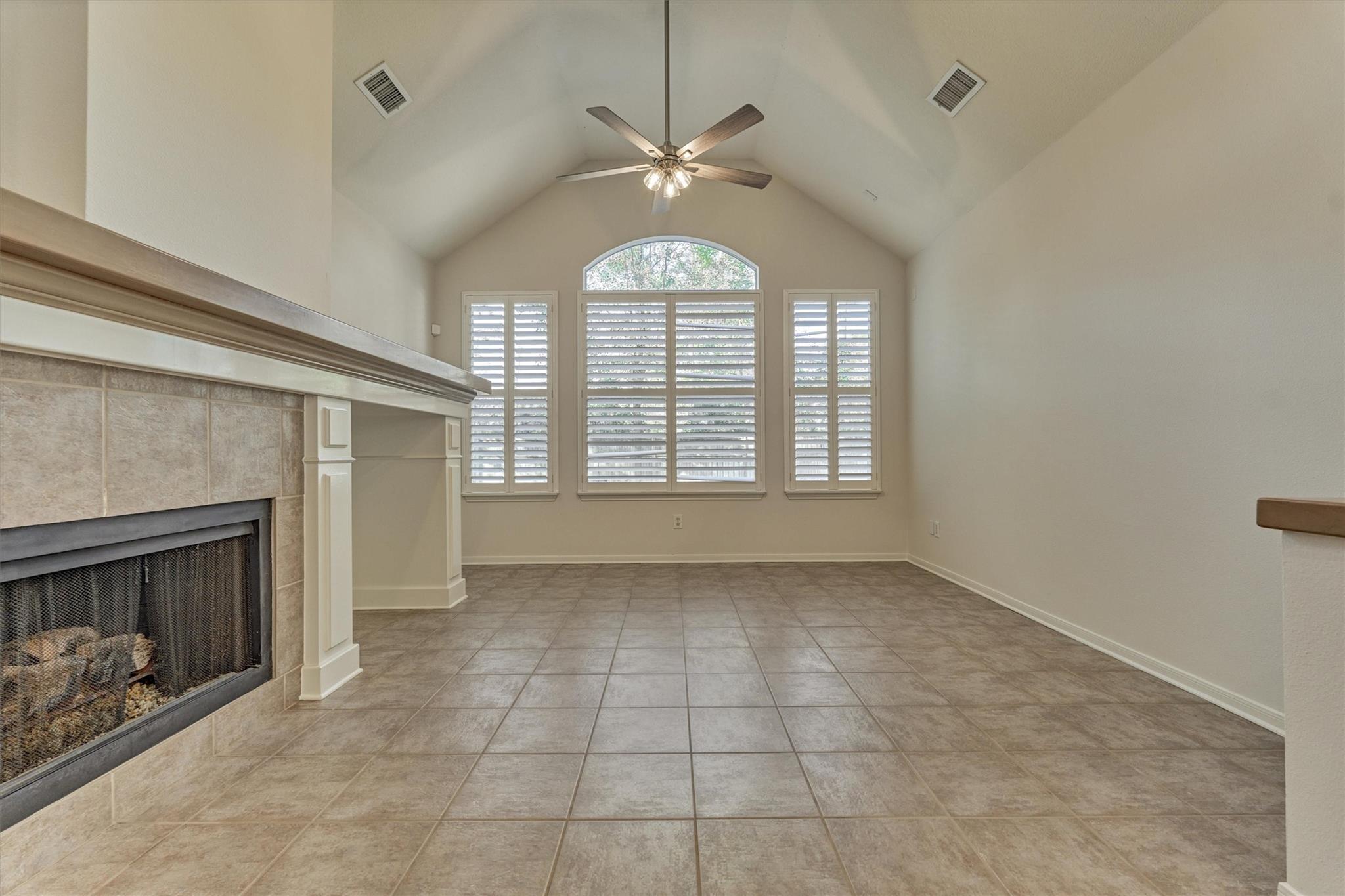 89 N Apple Springs Circle