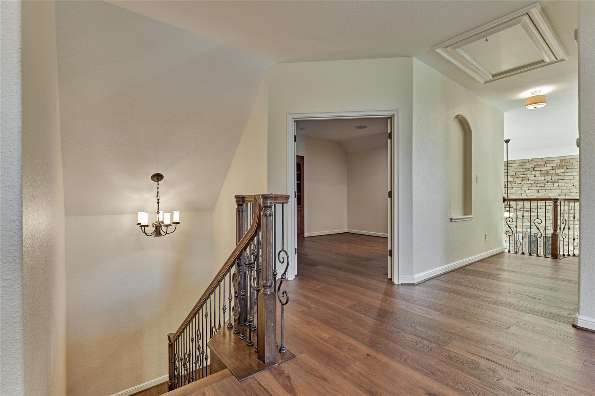 6 S Sage Sparrow Circle