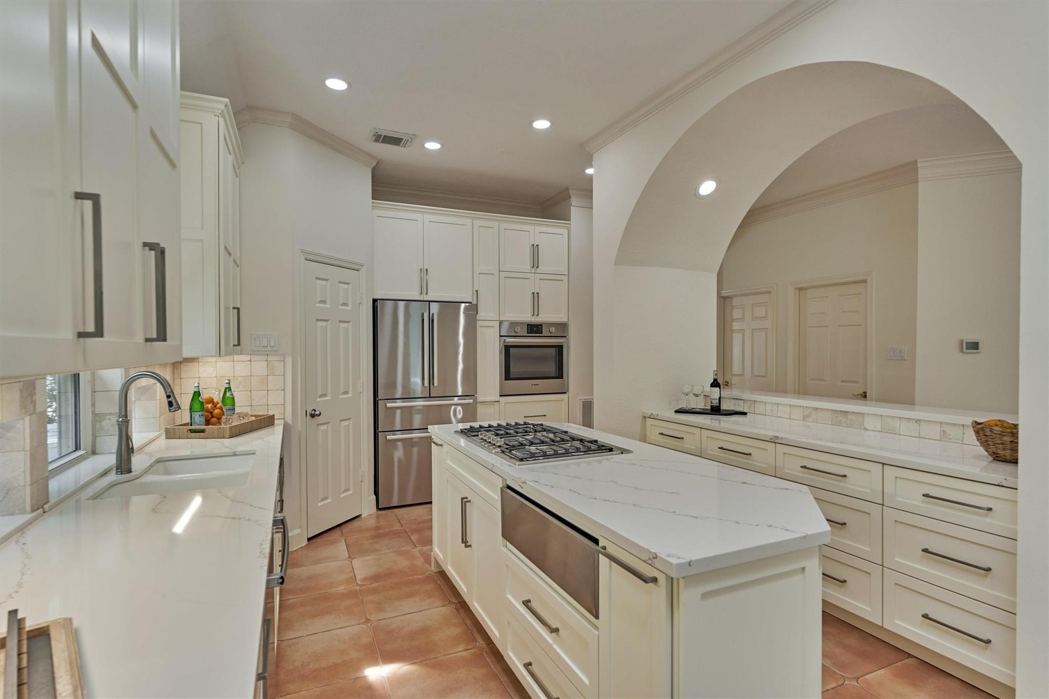 66 S Castlegreen Circle