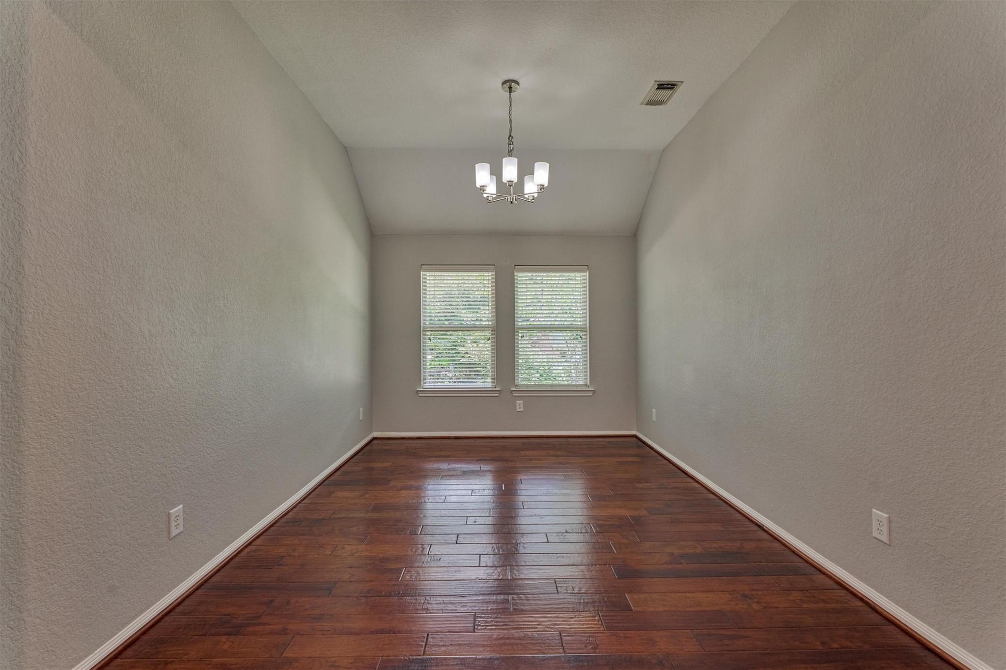59 Pleasant Point Place