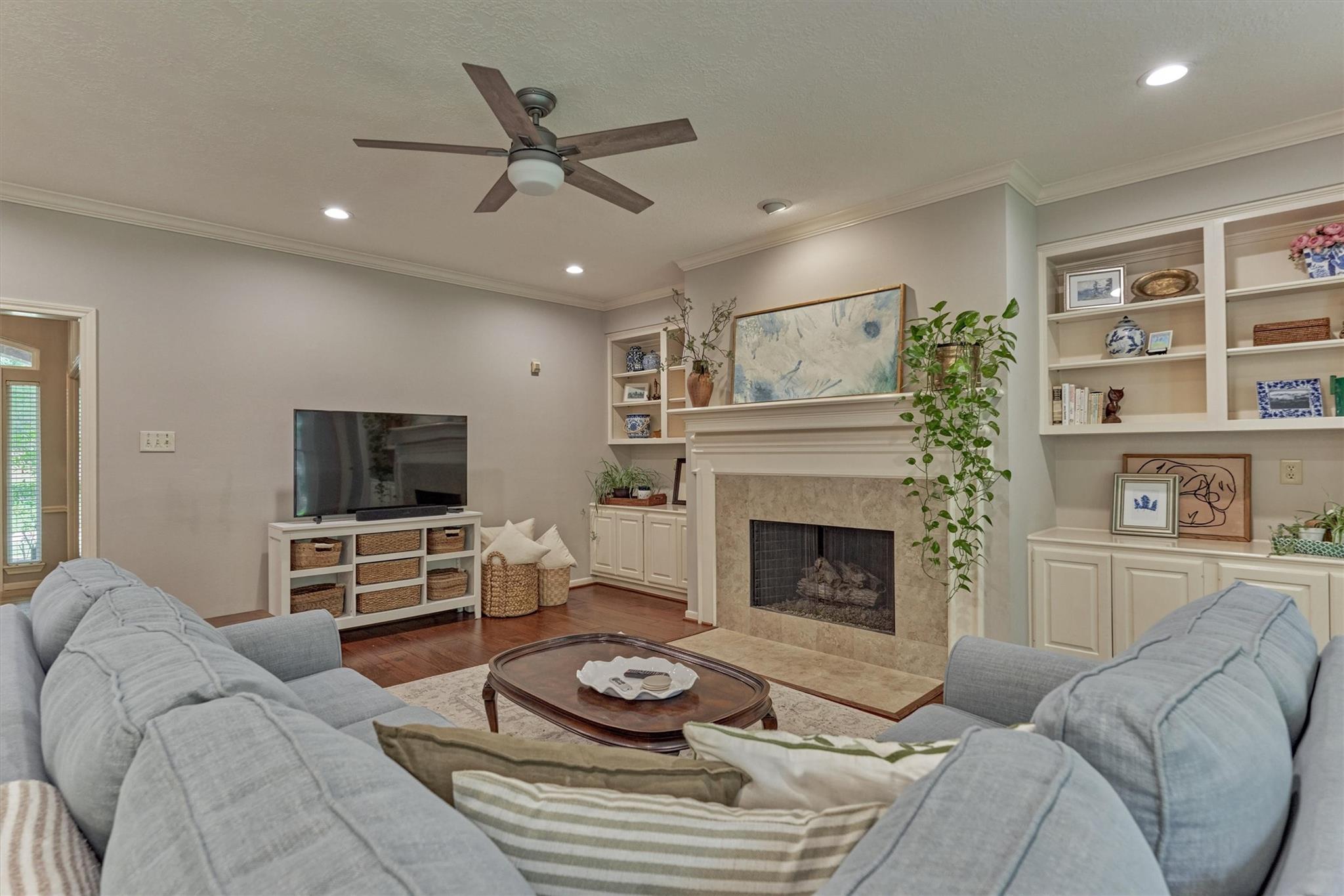 14 Feather Branch Court