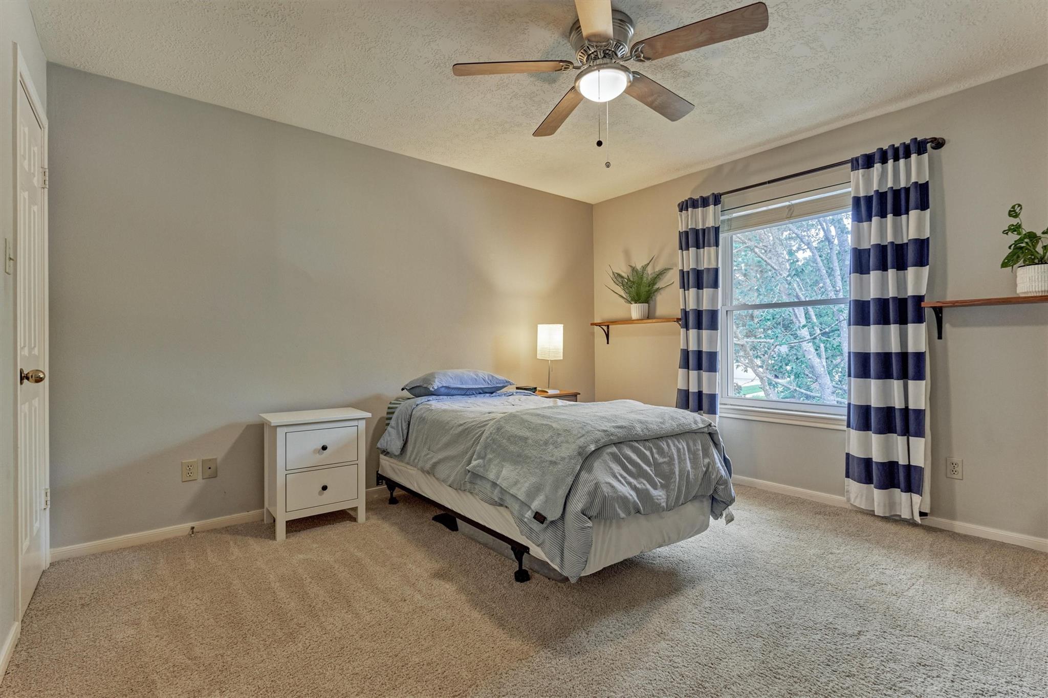 14 Feather Branch Court