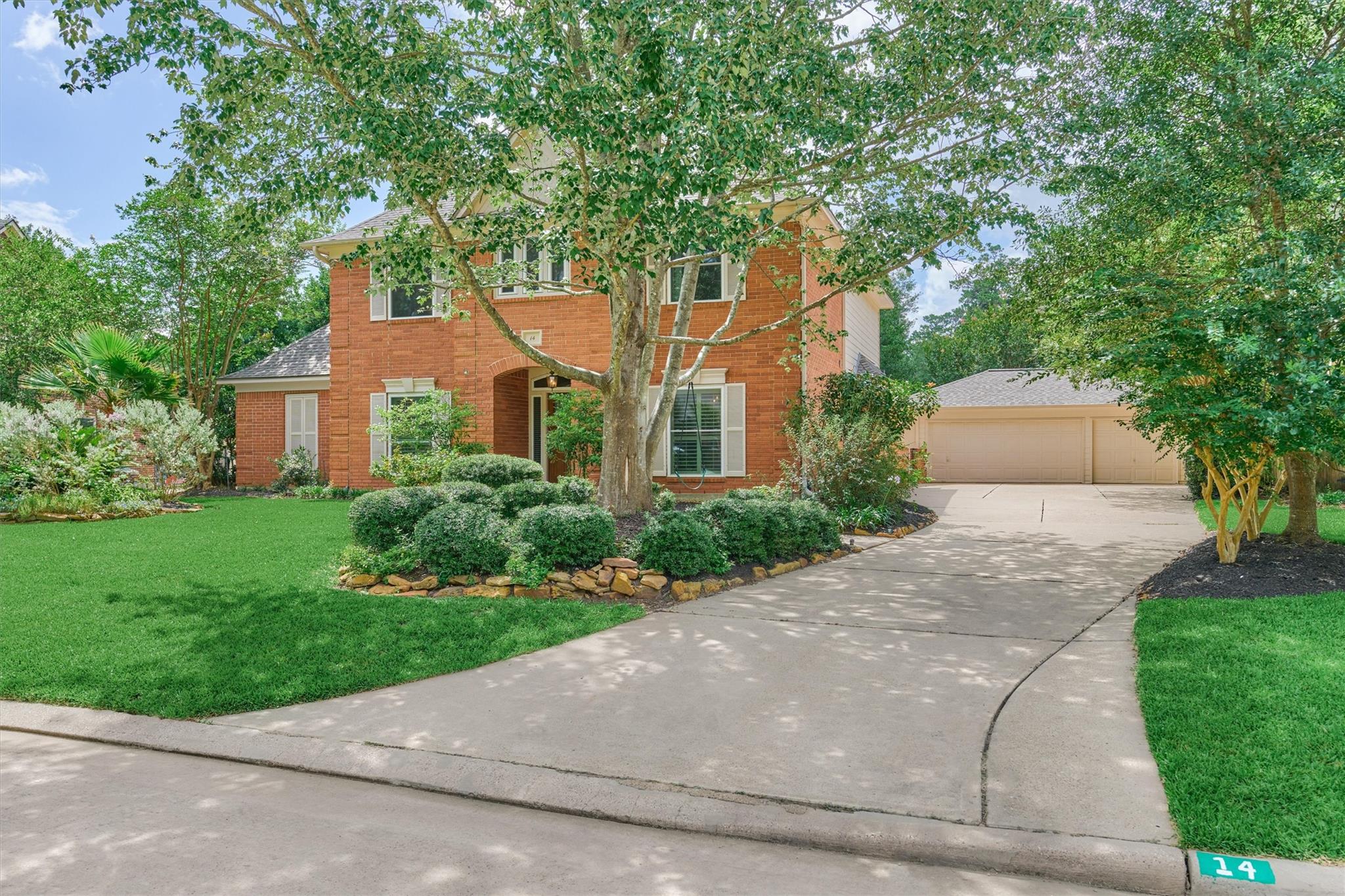 14 Feather Branch Court