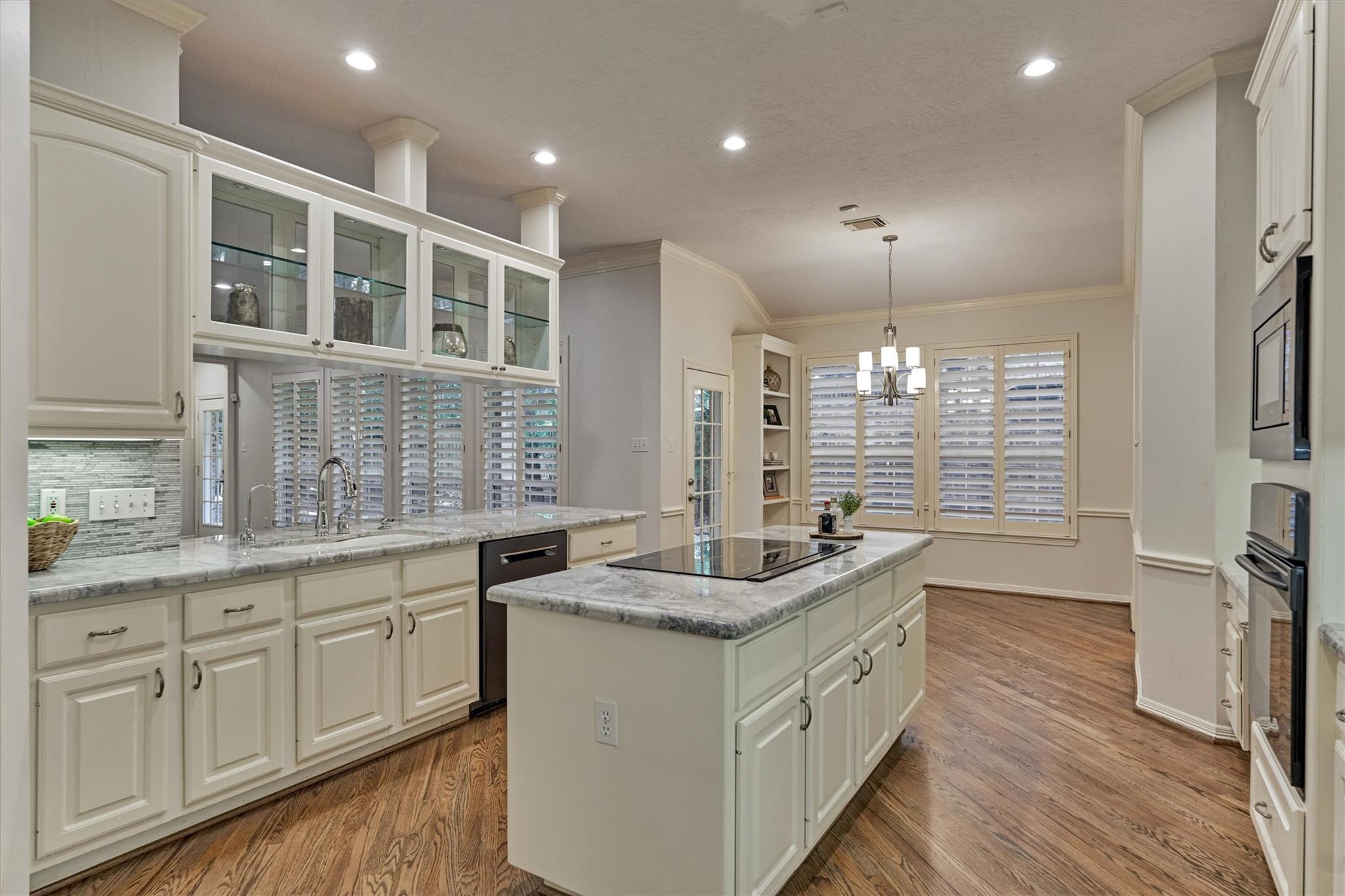 74 S Castlegreen Circle