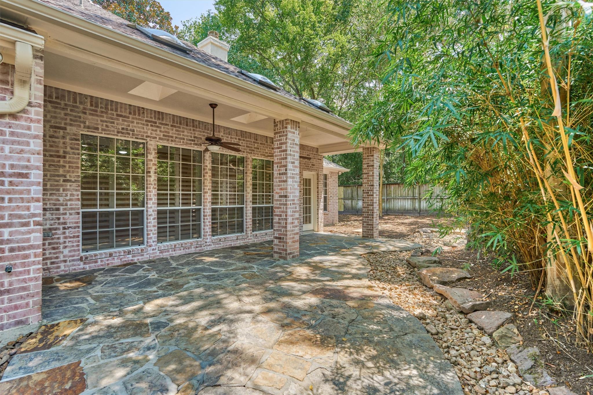 74 S Castlegreen Circle