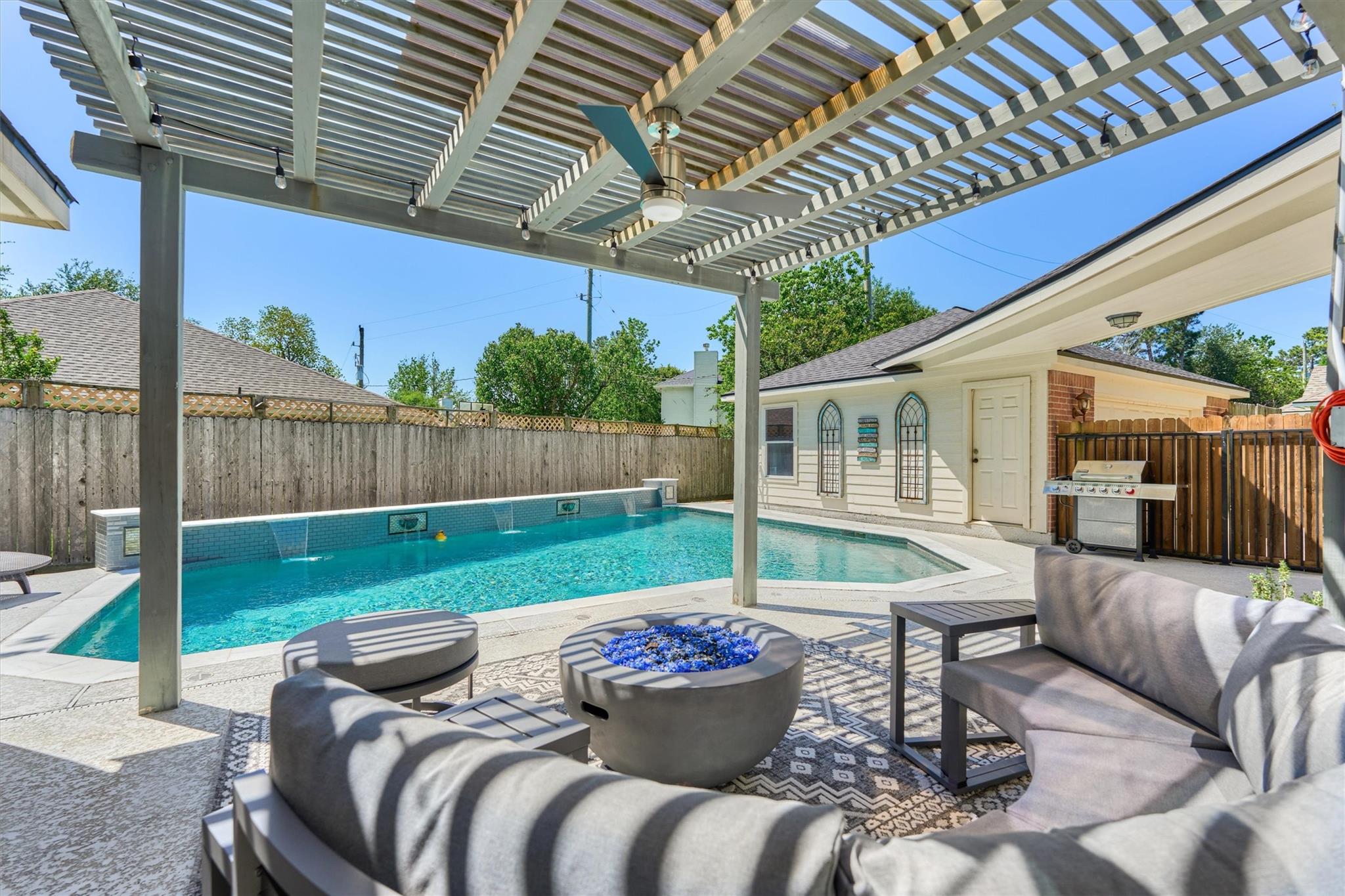 7411 Nicholforest Lane