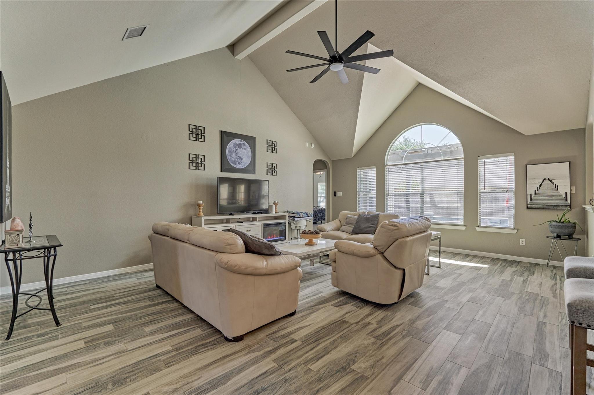 7411 Nicholforest Lane