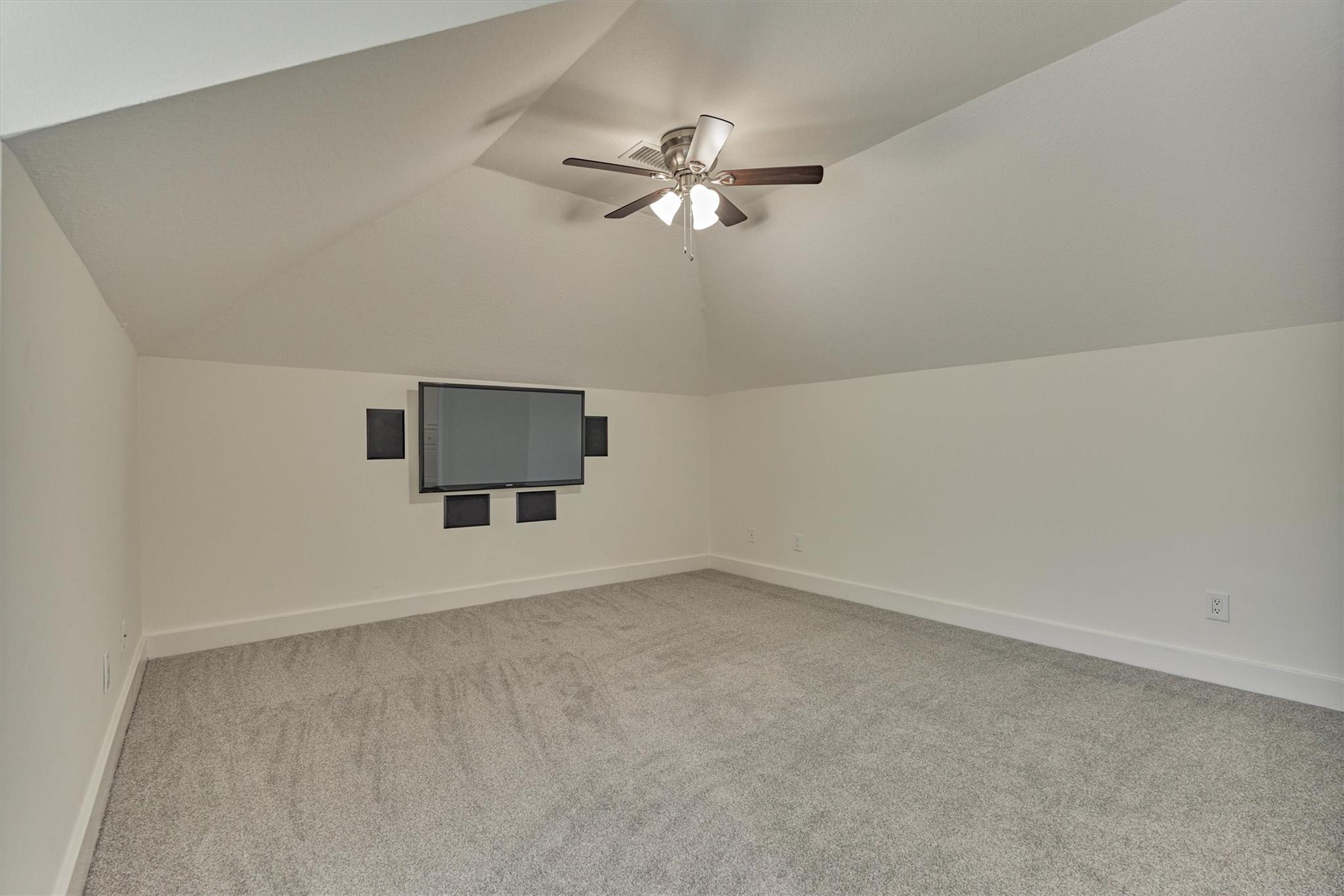 43 Meadow Brook Place