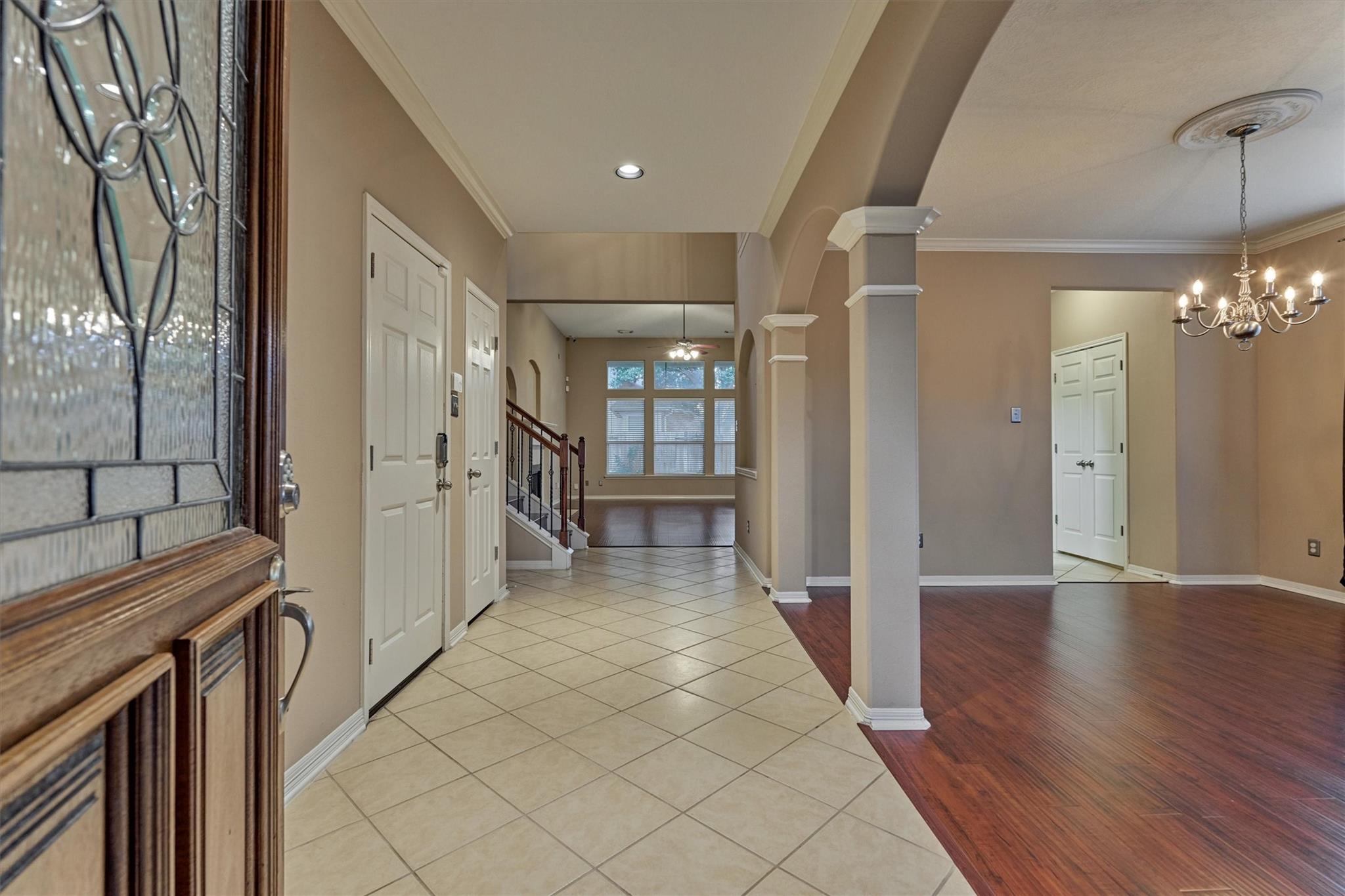 8406 Oak Villa Court