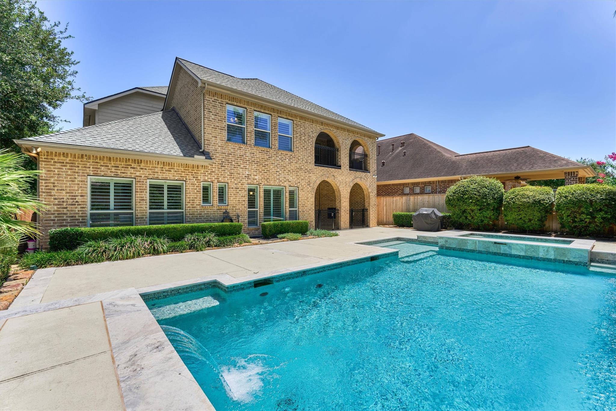 15 Ramey Heights Court