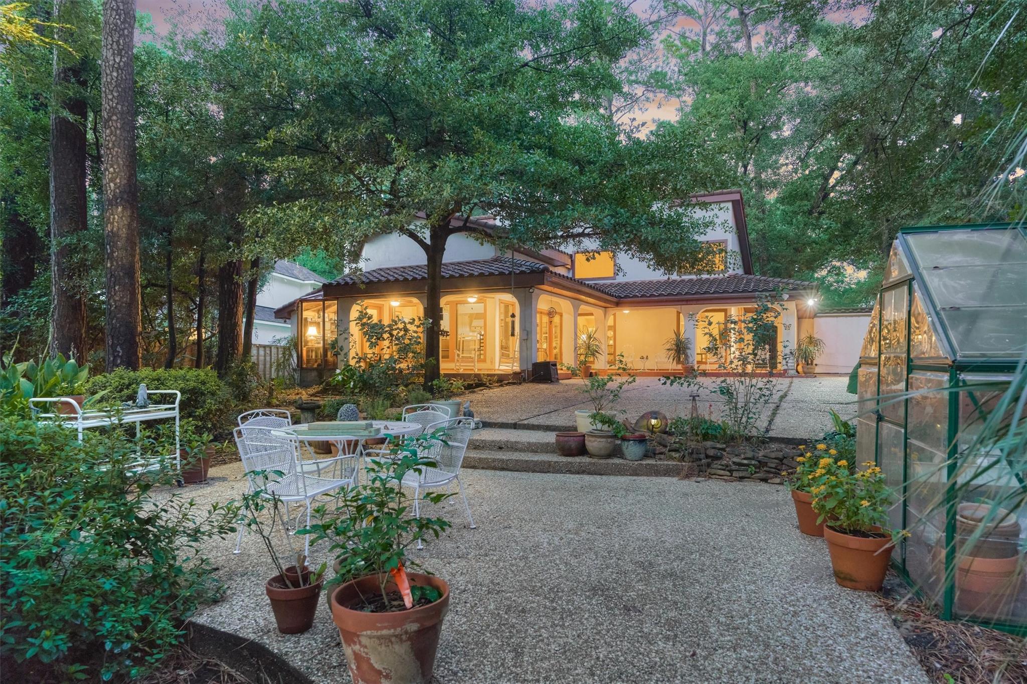 1113 River Road