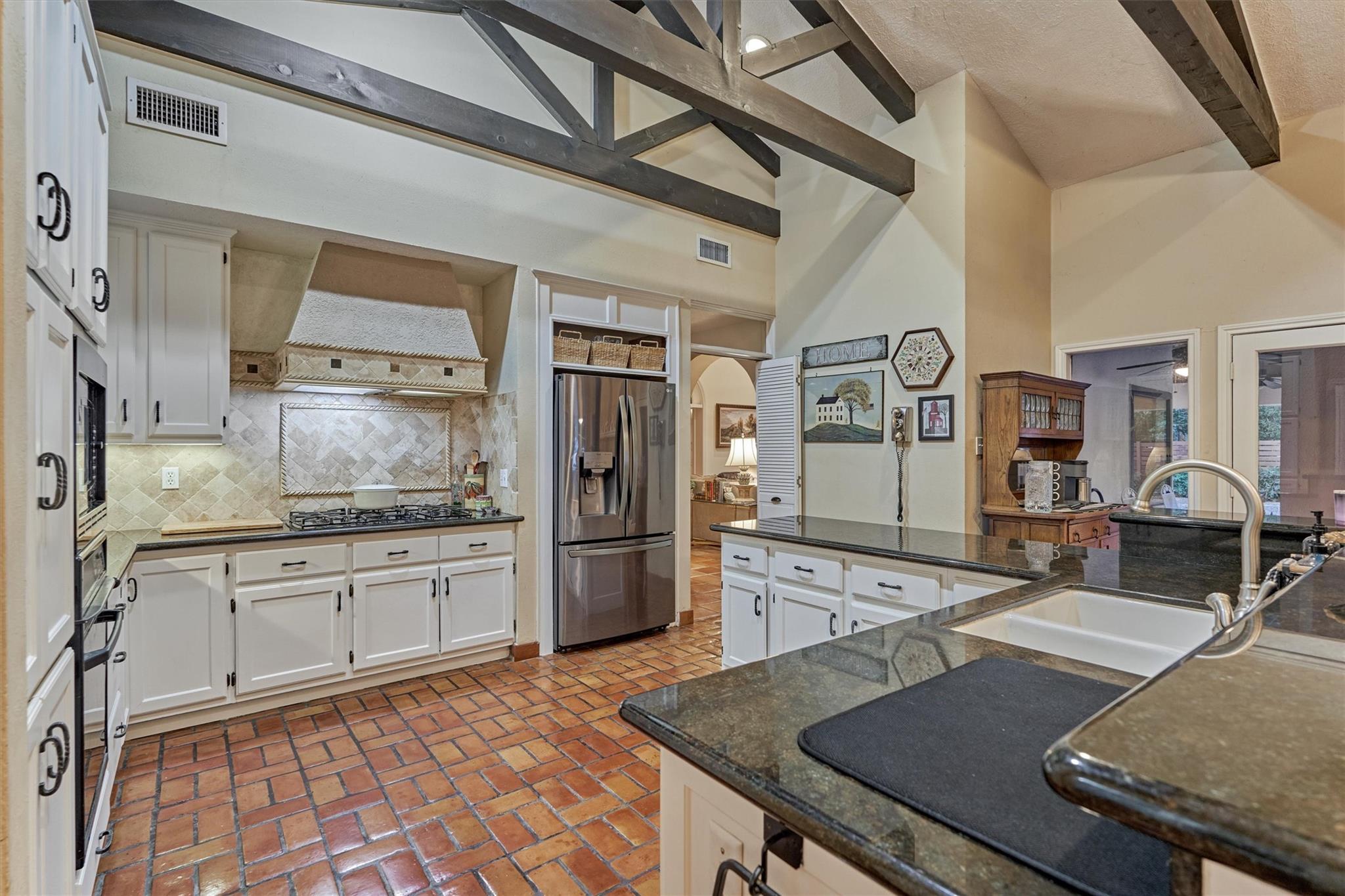 1113 River Road