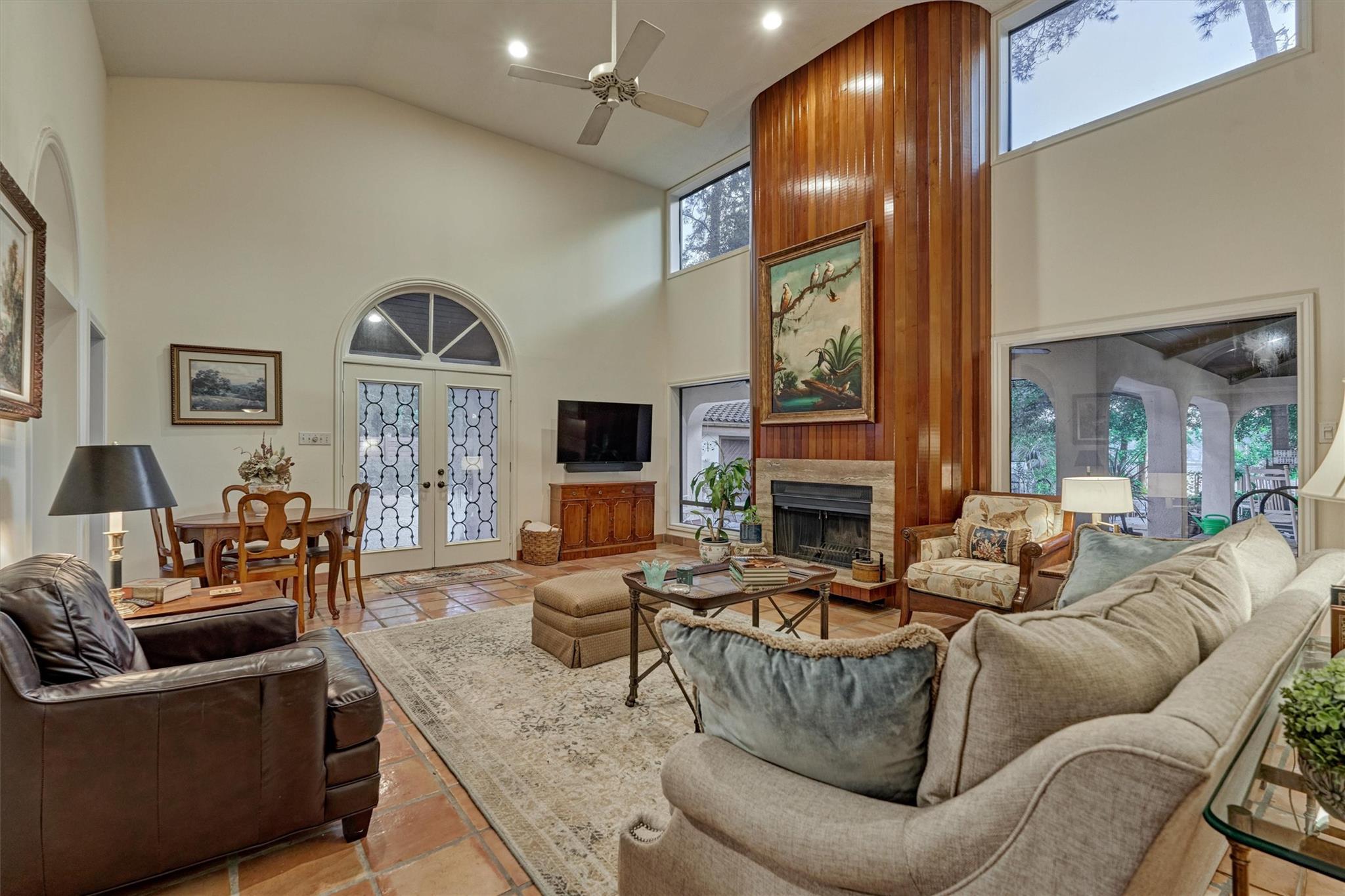 1113 River Road
