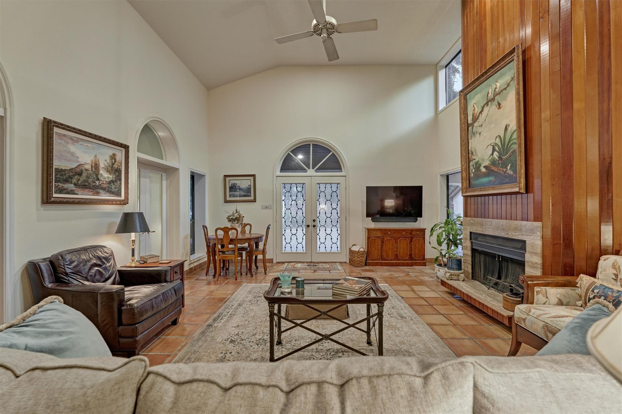 1113 River Road
