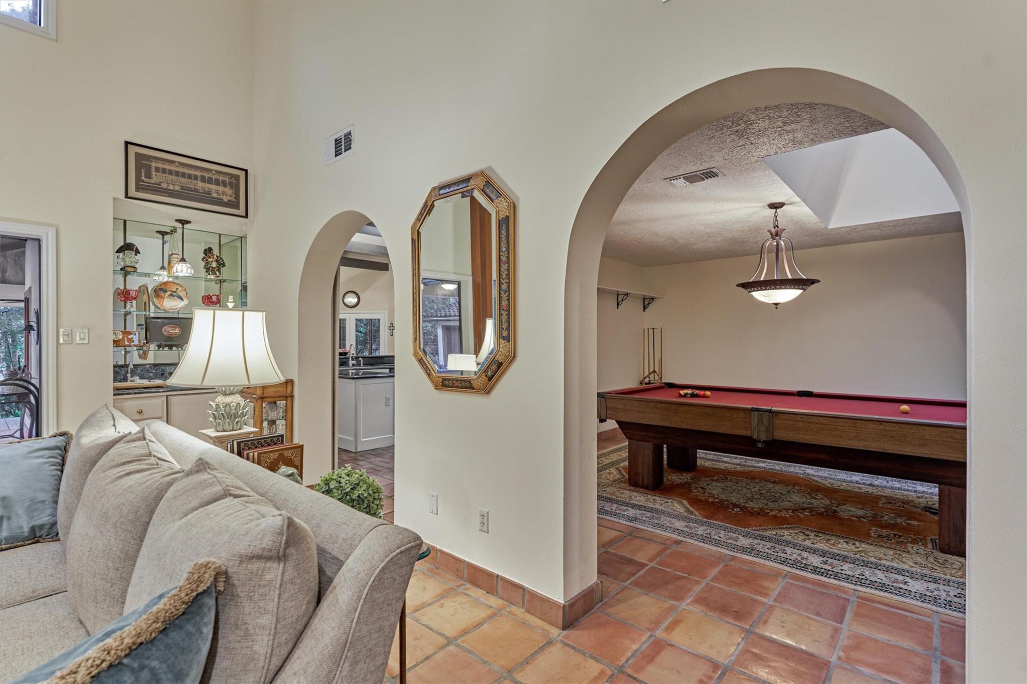 1113 River Road